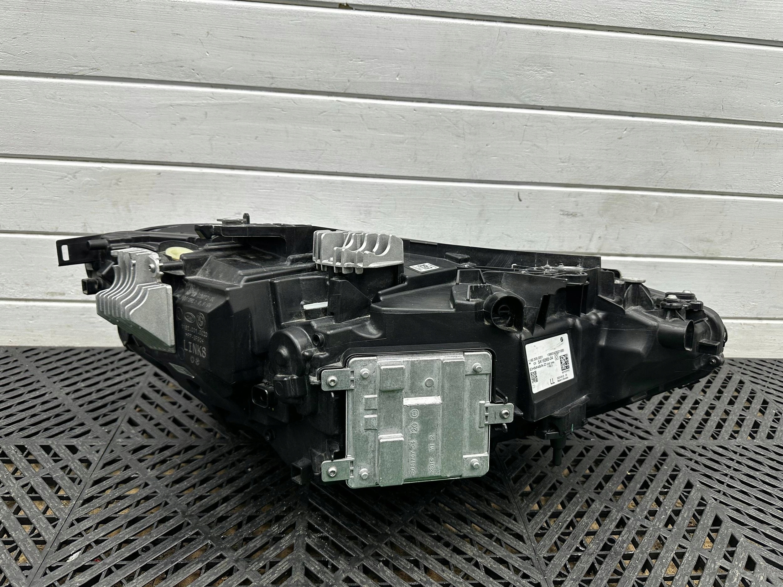 Komplet reflektorow przednich front BMW 4 G22 G23 G24 G26