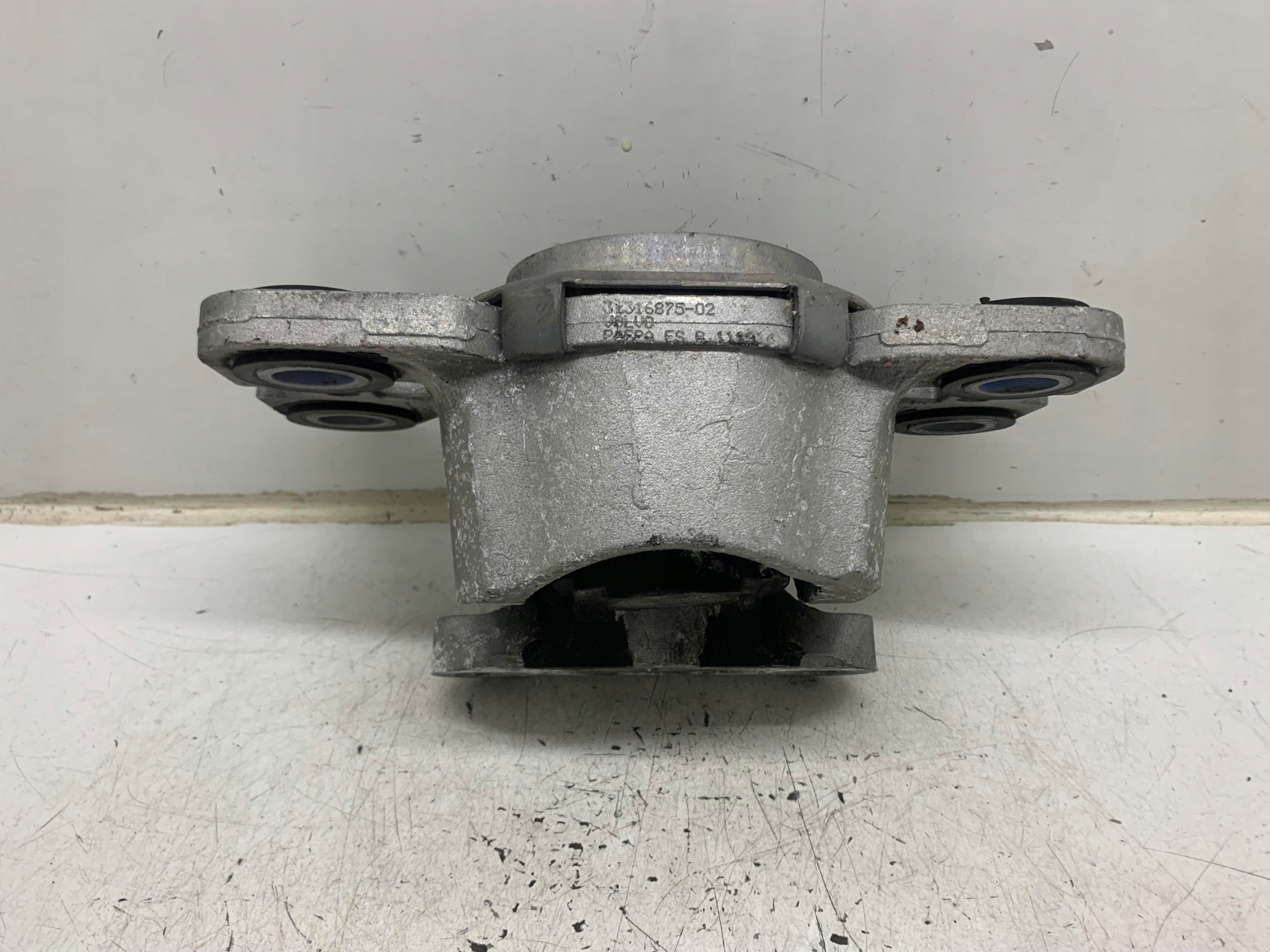 holder engine mount 31316875 VOLVO V60 S60 II LIFT 2.4 D5 13-18