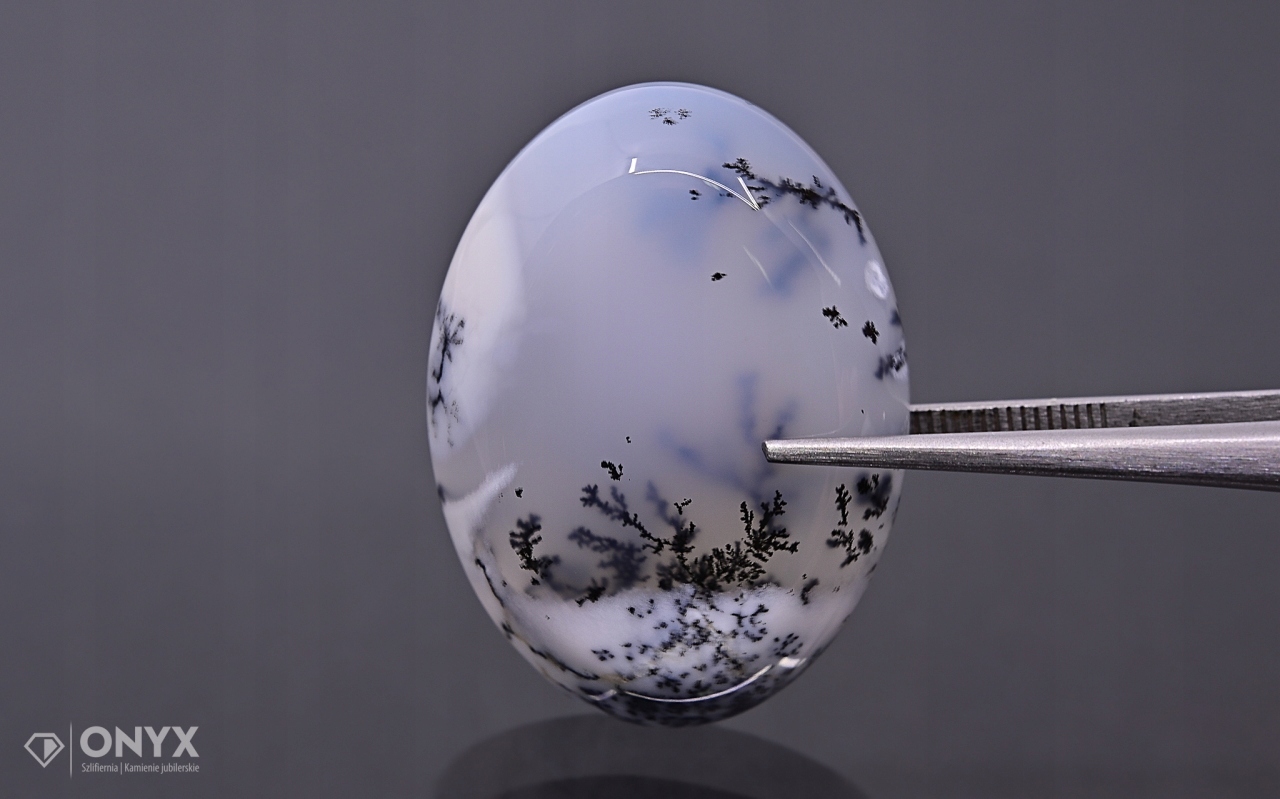 Dendritový achát z Turecka kabošon ovál 29,5x22 mm