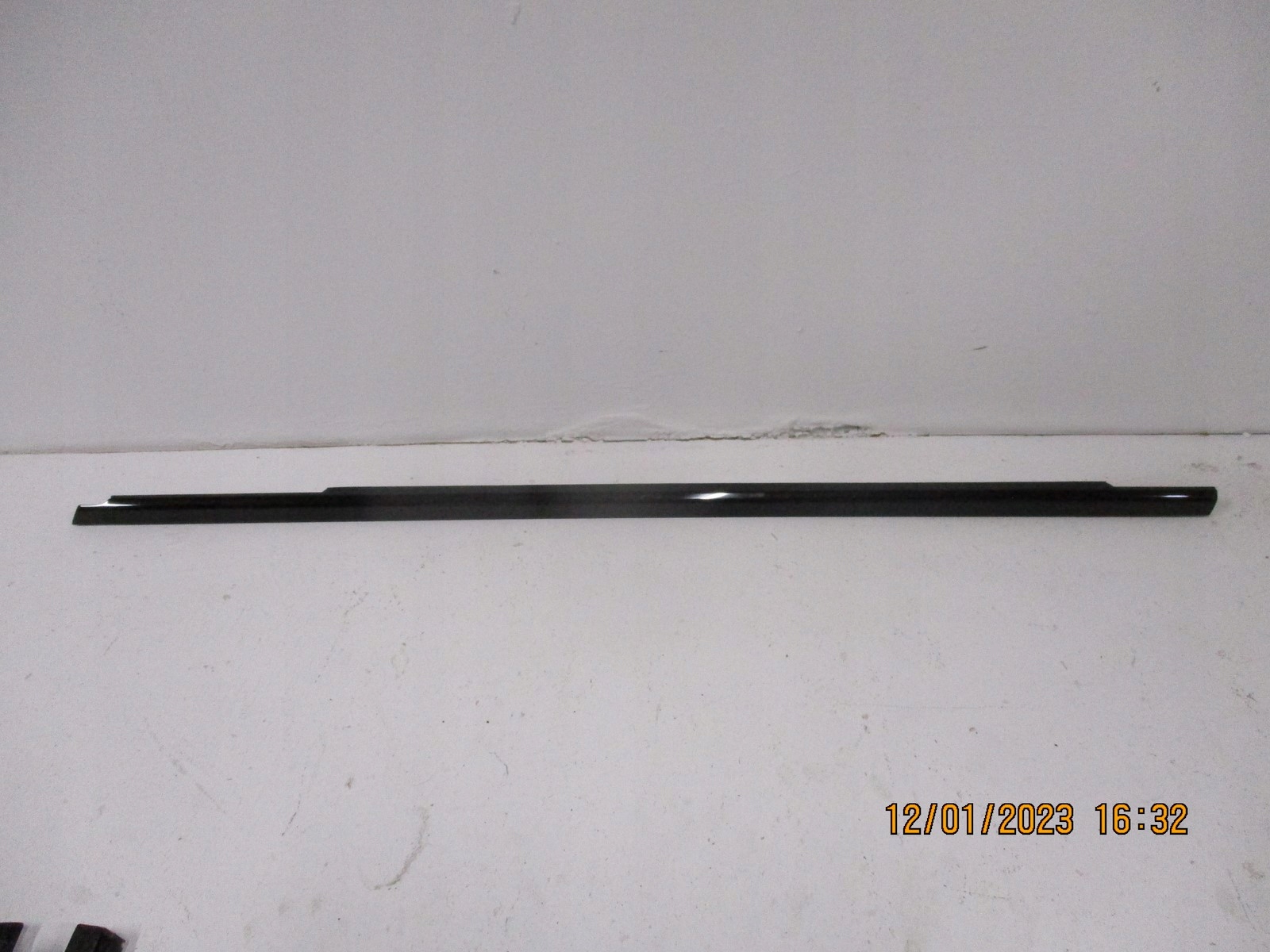 moulding dust MERCEDES 167 A167 A1677200701