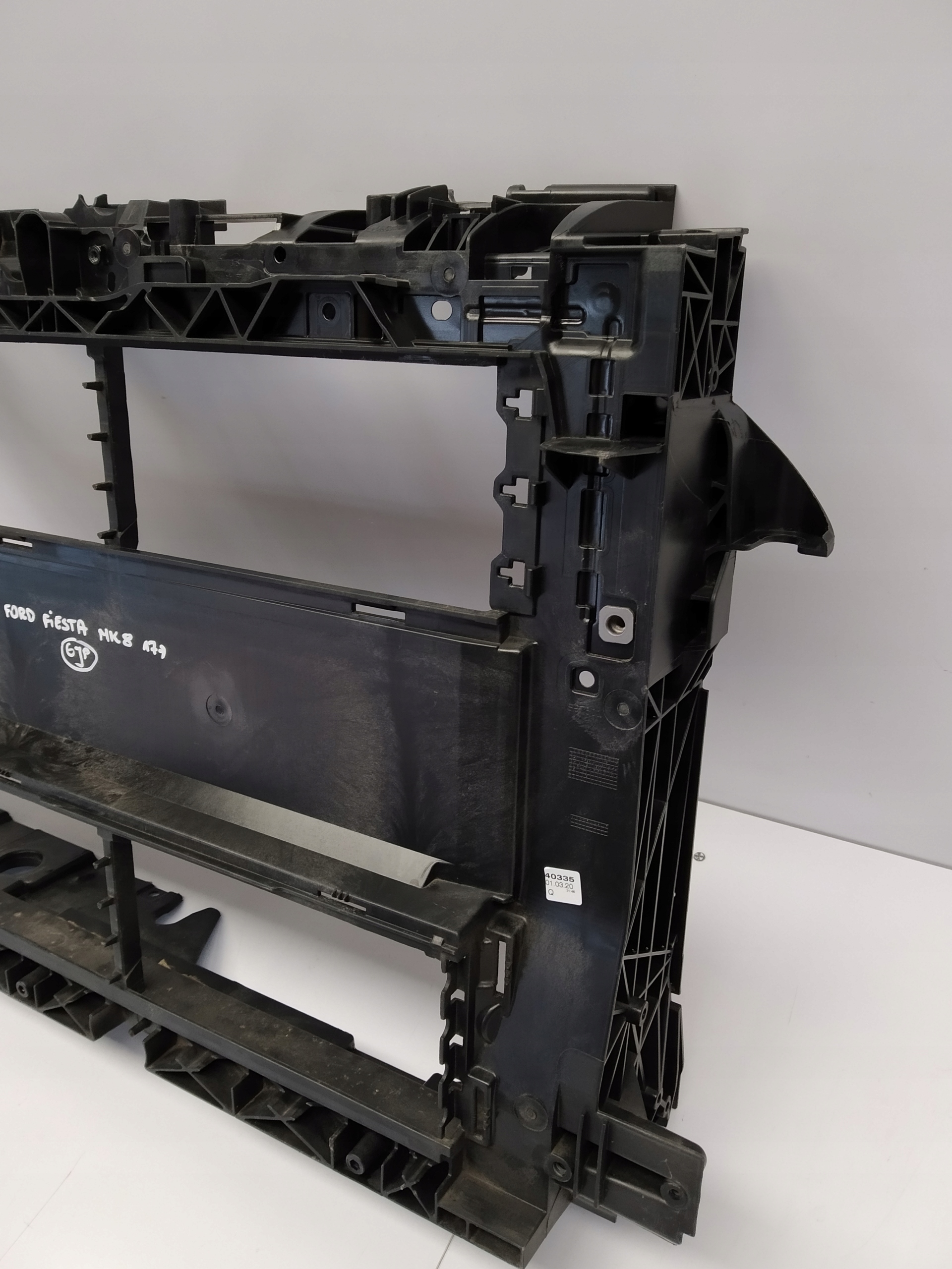 2017r + Fiesta VIII Mk8 mk 8 pillar iron front body wall original