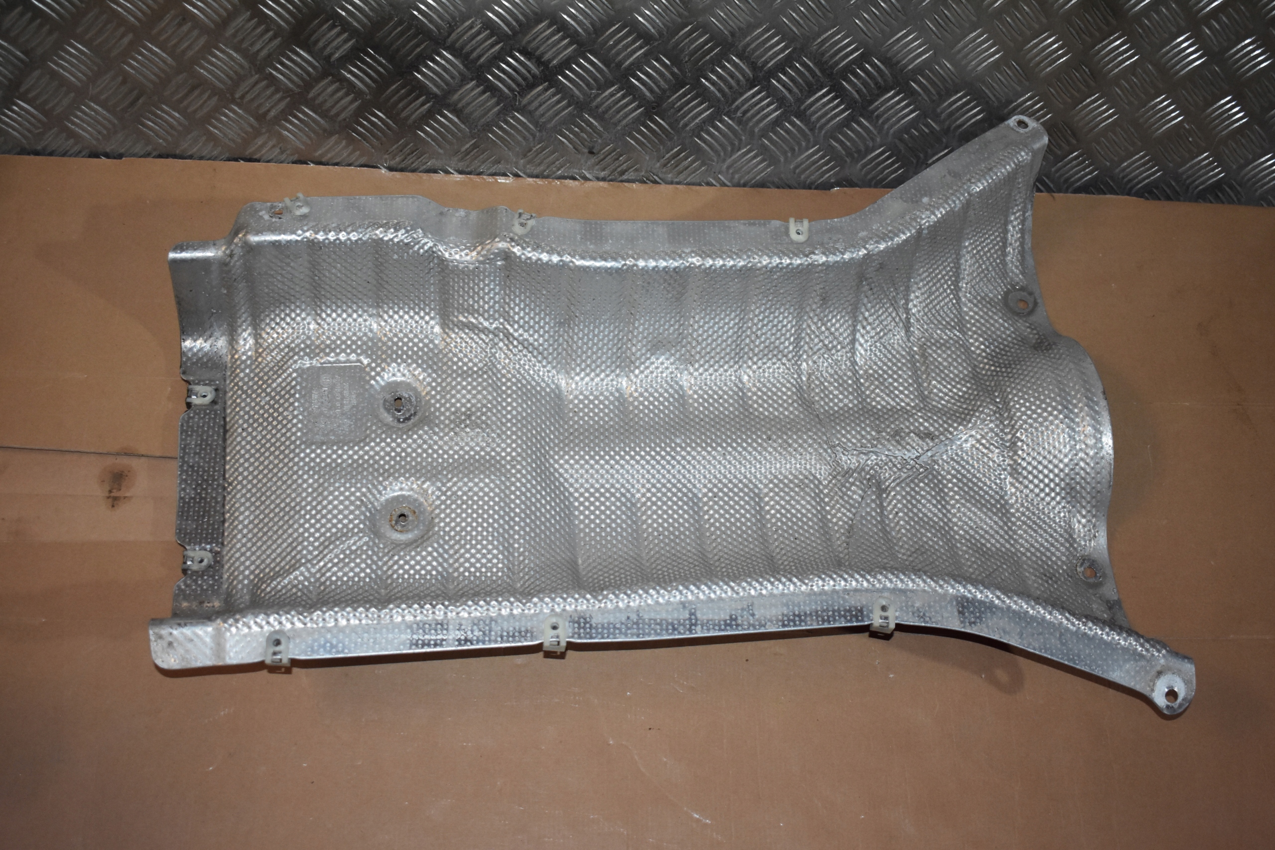 IDEALNA Blende Abdeckung TERMICZNA BMW G05 G06 G07 1