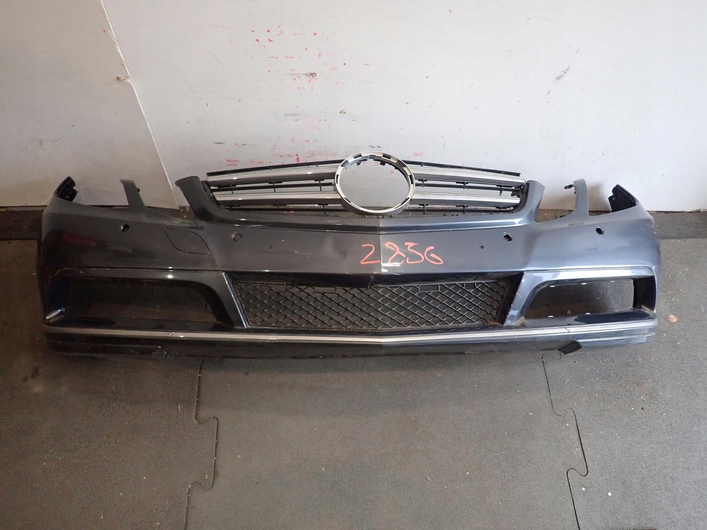 bumper front front MERCEDES E-KLASA COUPE W207 2009-2013 A2078850425