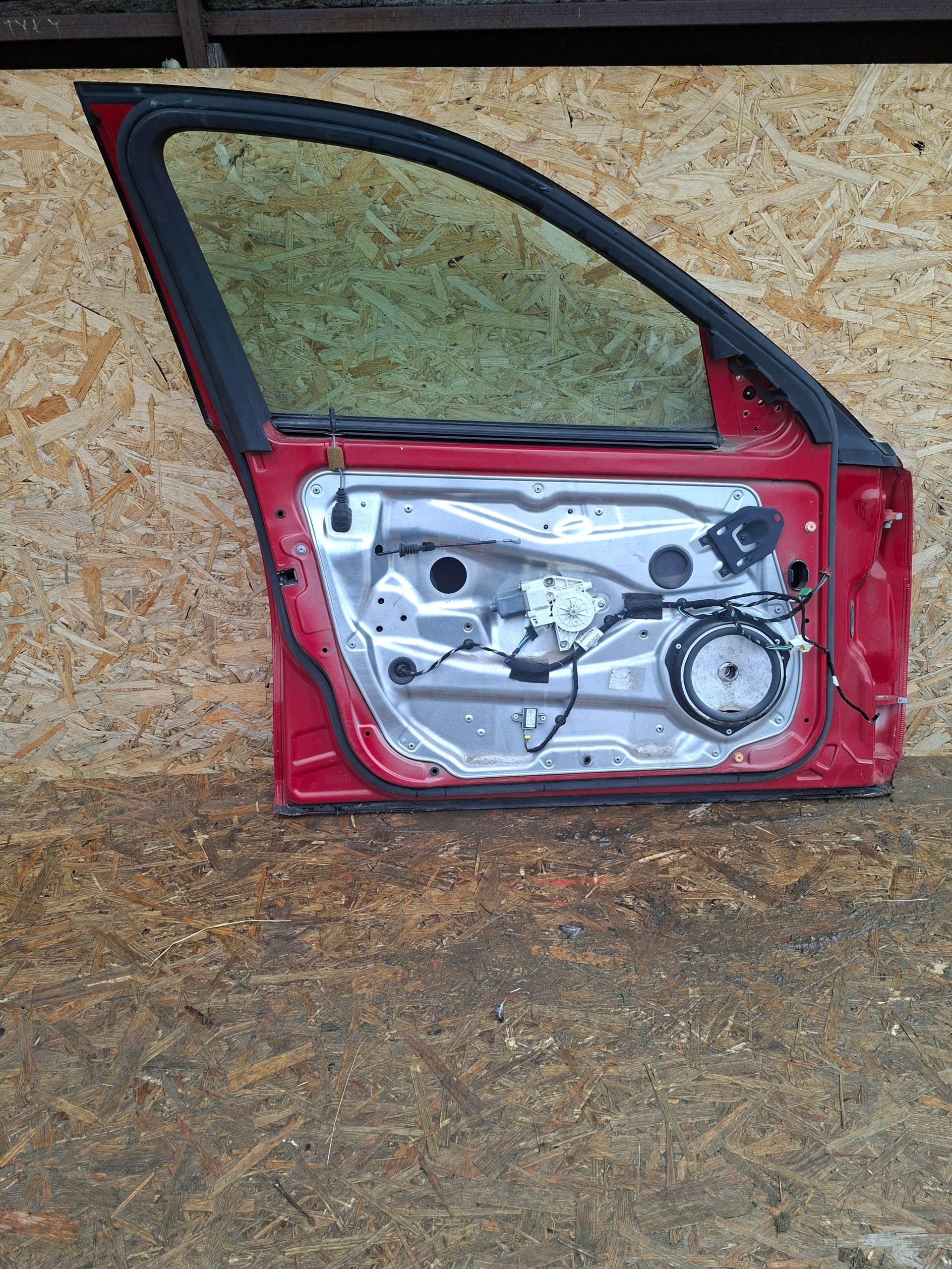 door front front left MERCEDES A-KLASA W204 07-14