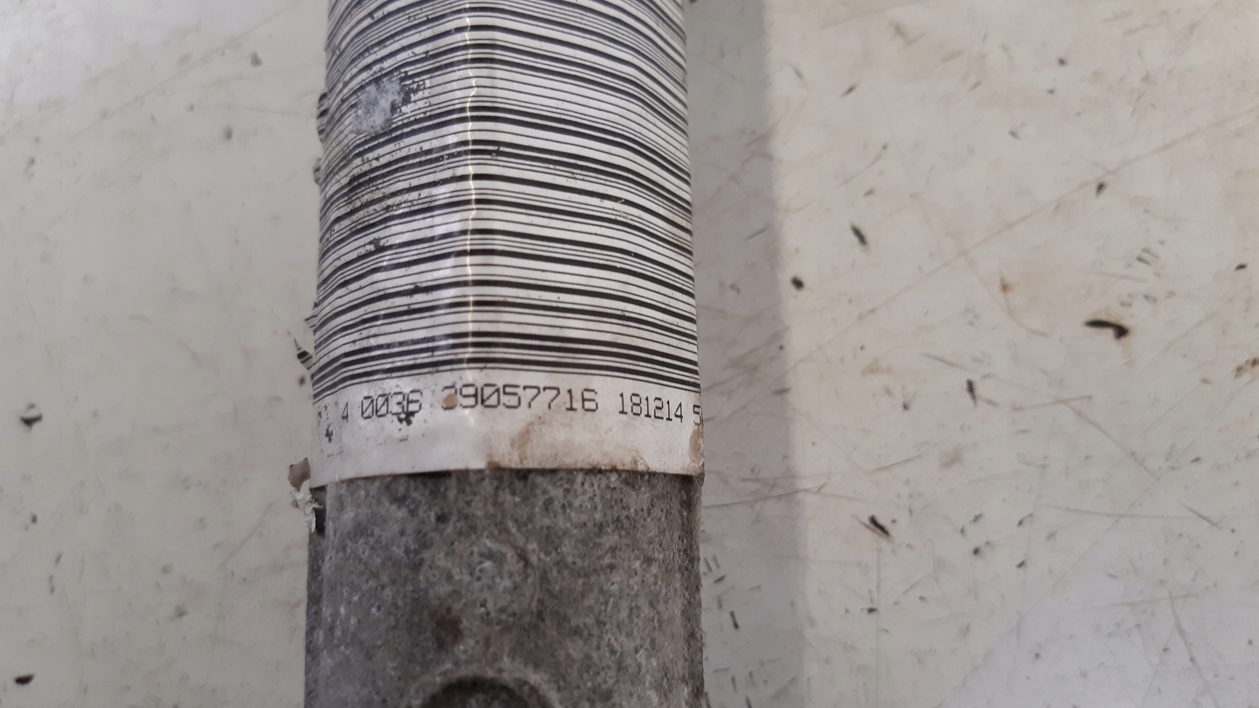 Boîter direction 39057716 Opel Corsa E