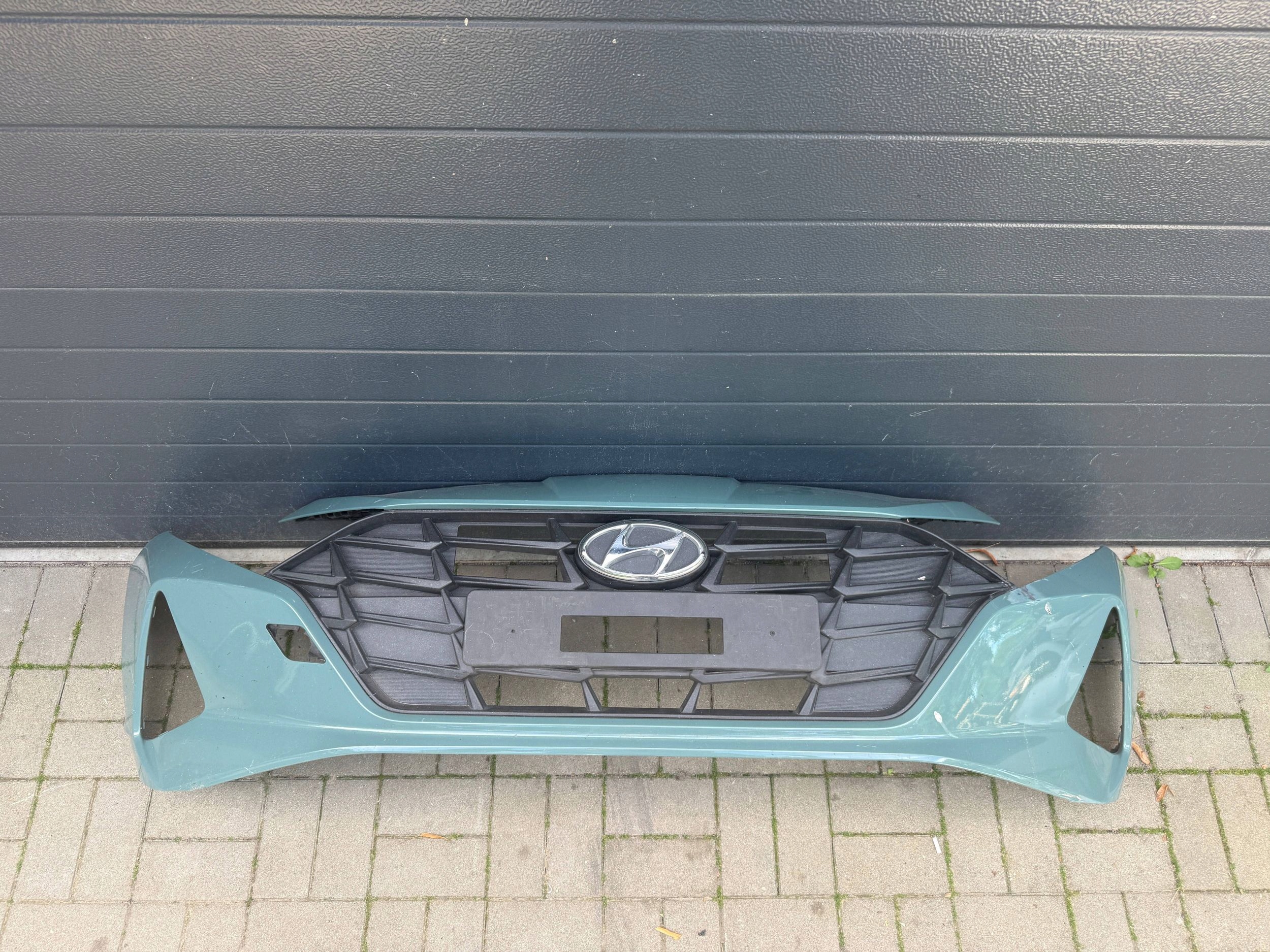 Hyundai i20 21- Stoßstange vorne vorne