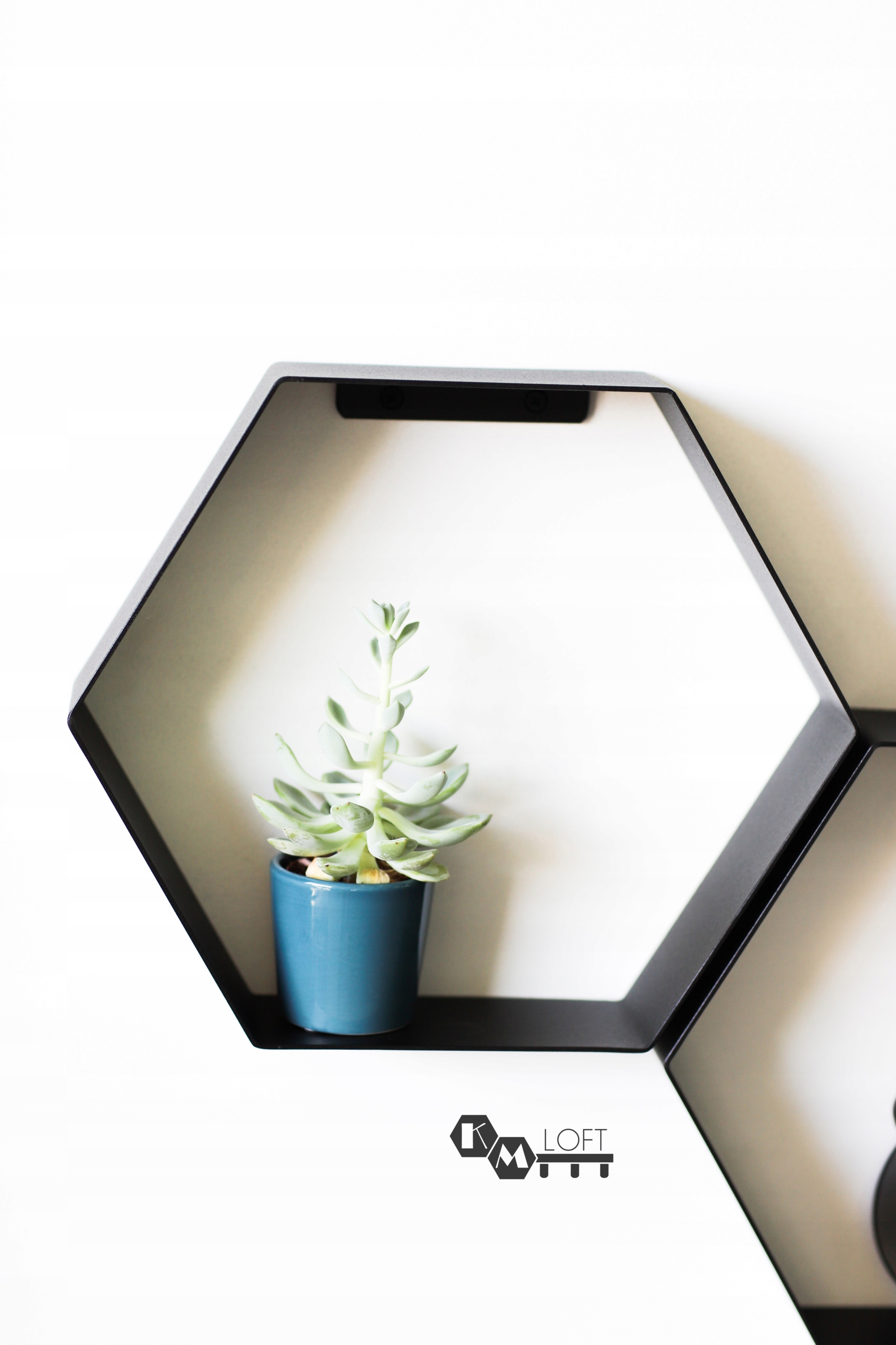 

Półka ścienna wisząca Heksagon loft plaster miodu