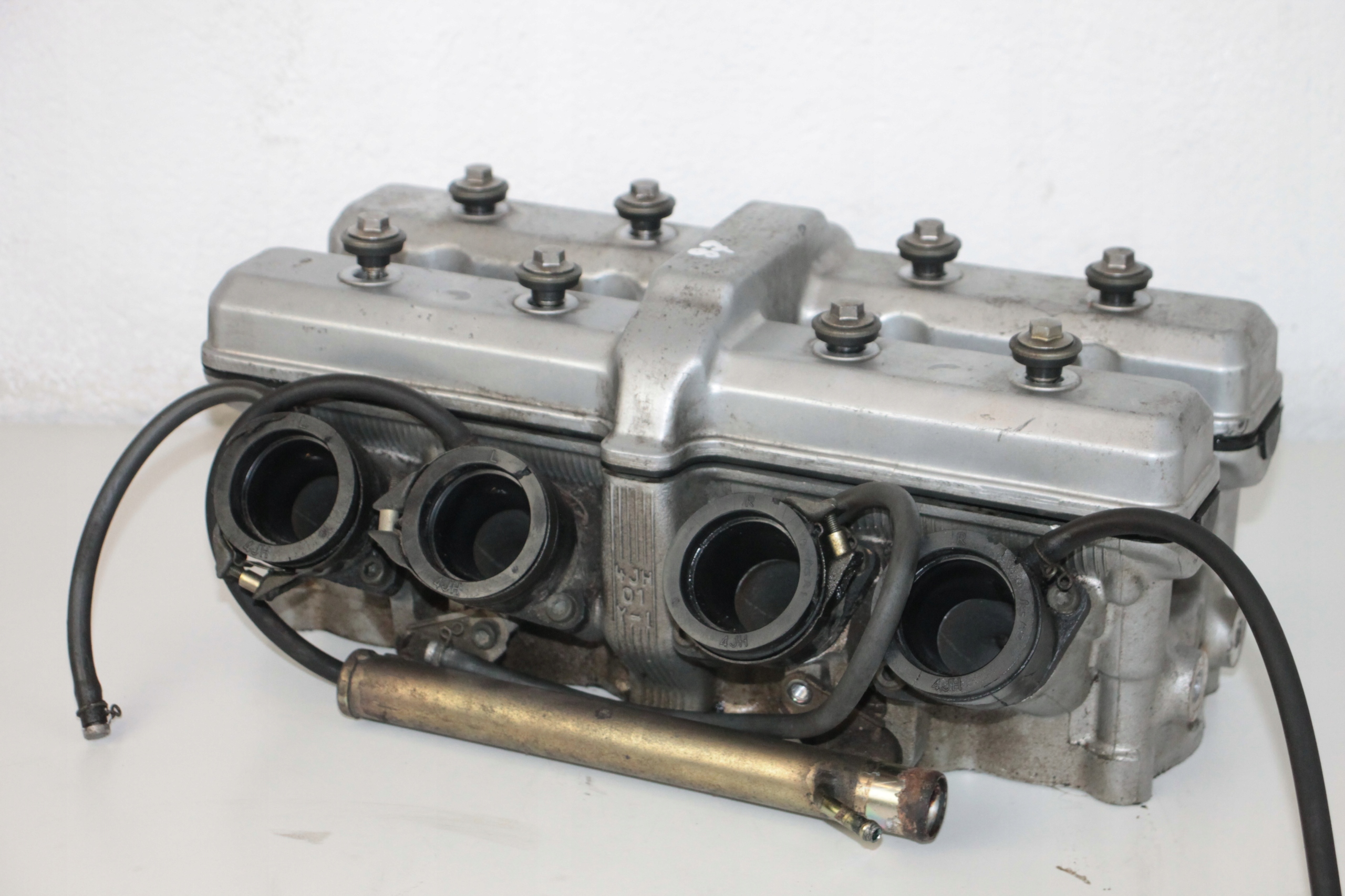 THUNDER600 43 - YAMAHA YZF 600 THUNDERCAT ГОЛОВКА ДВИГАТЕЛЯ