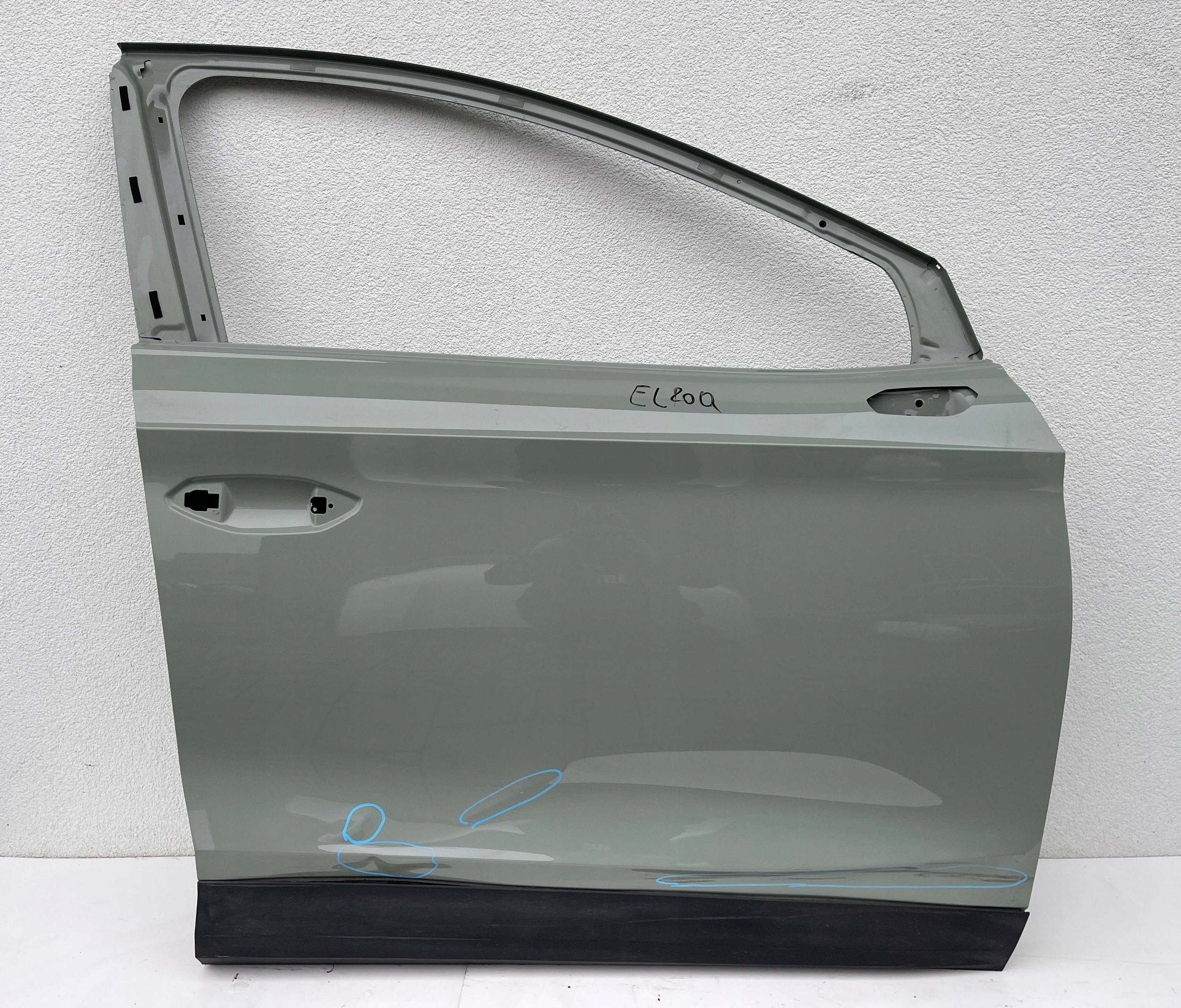 door front front right Skoda Enyaq 5LA831312A