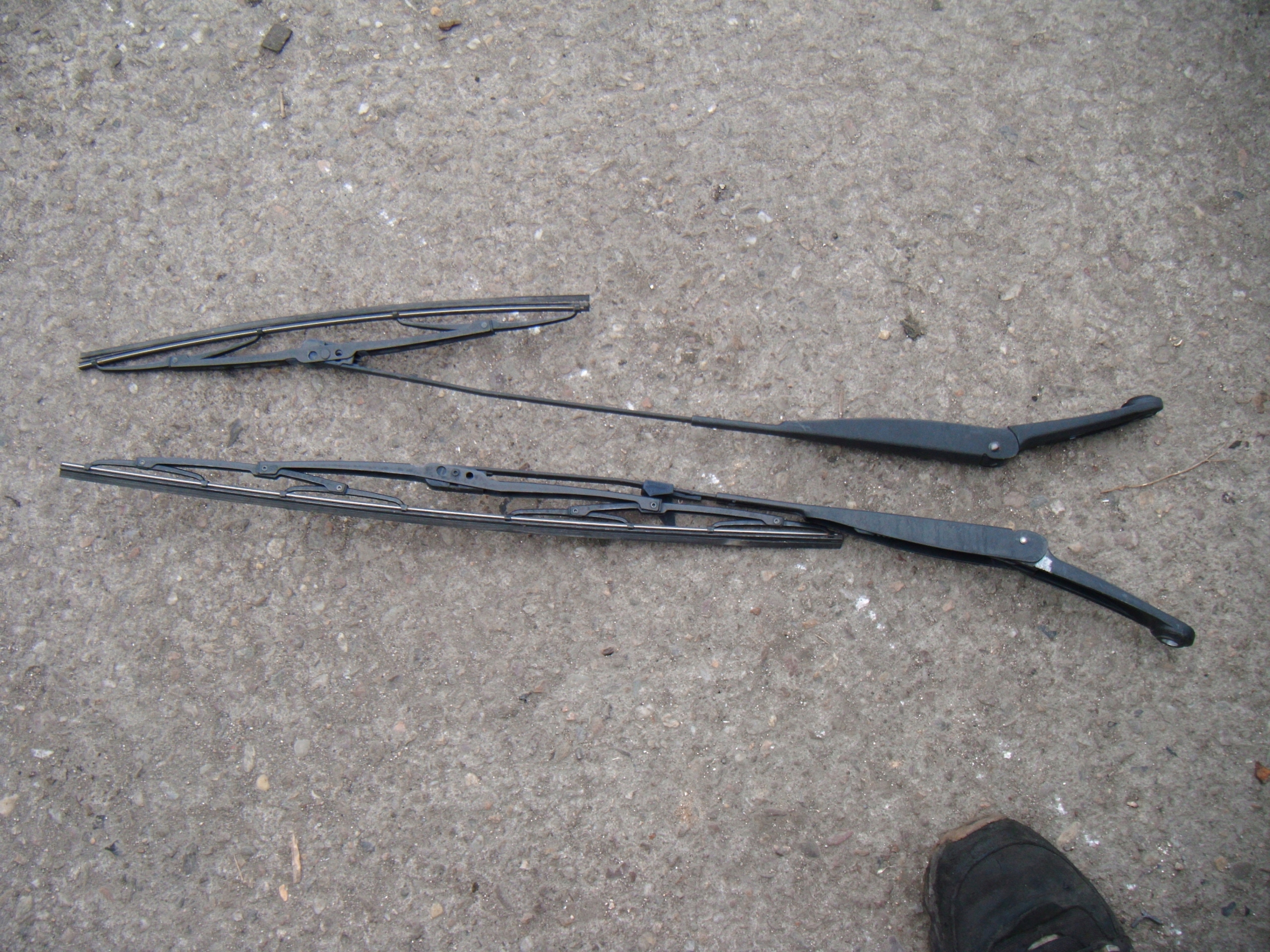 LANCIA MUSA 04-12 1.4 RAMIONA WYCIERACZEK KOMPLET