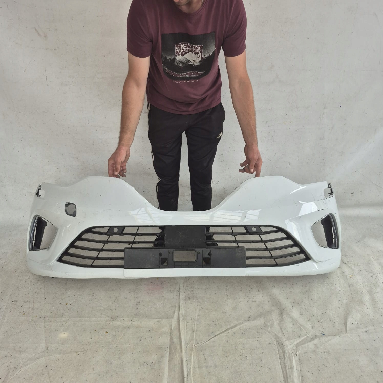 RENAULT CLIO V 5 19-23 bumper front front PDC