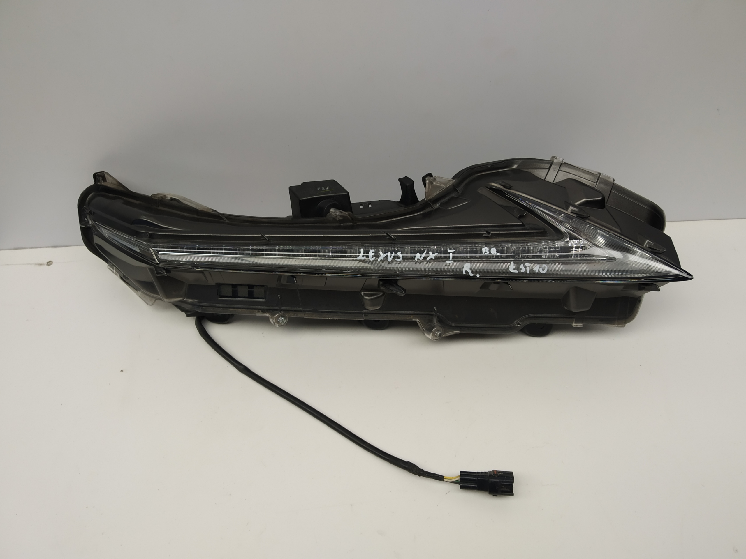2014+ Lexus NX indicator Led DRL right daytime running lights front
