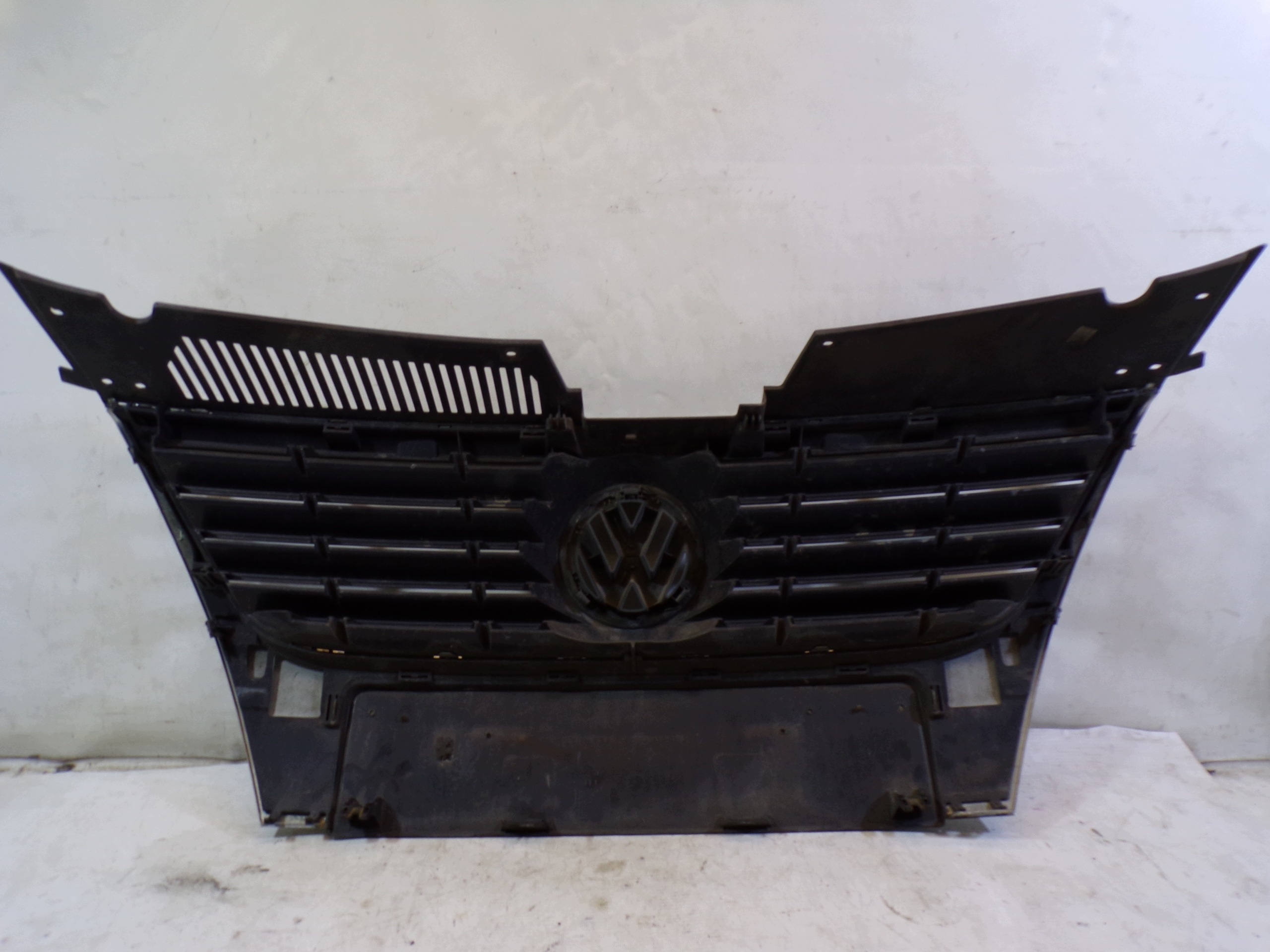 grill grille radiator VOLKSWAGEN PASSAT B6