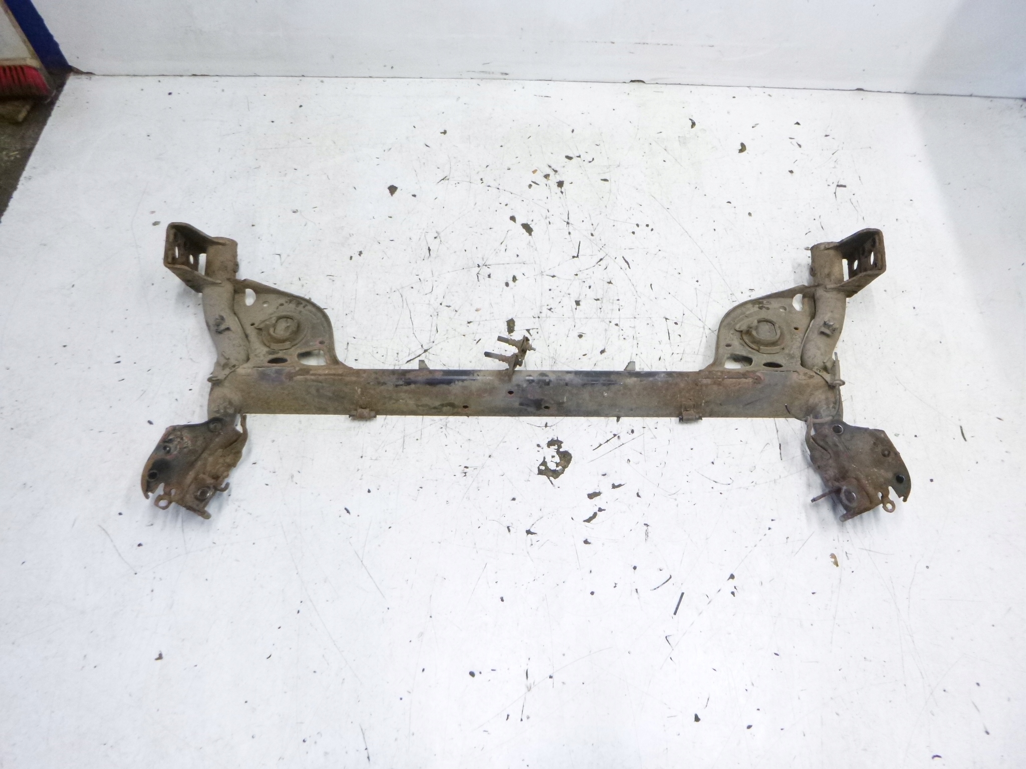 sider rear Nissan Micra K12 1.2 2005r.