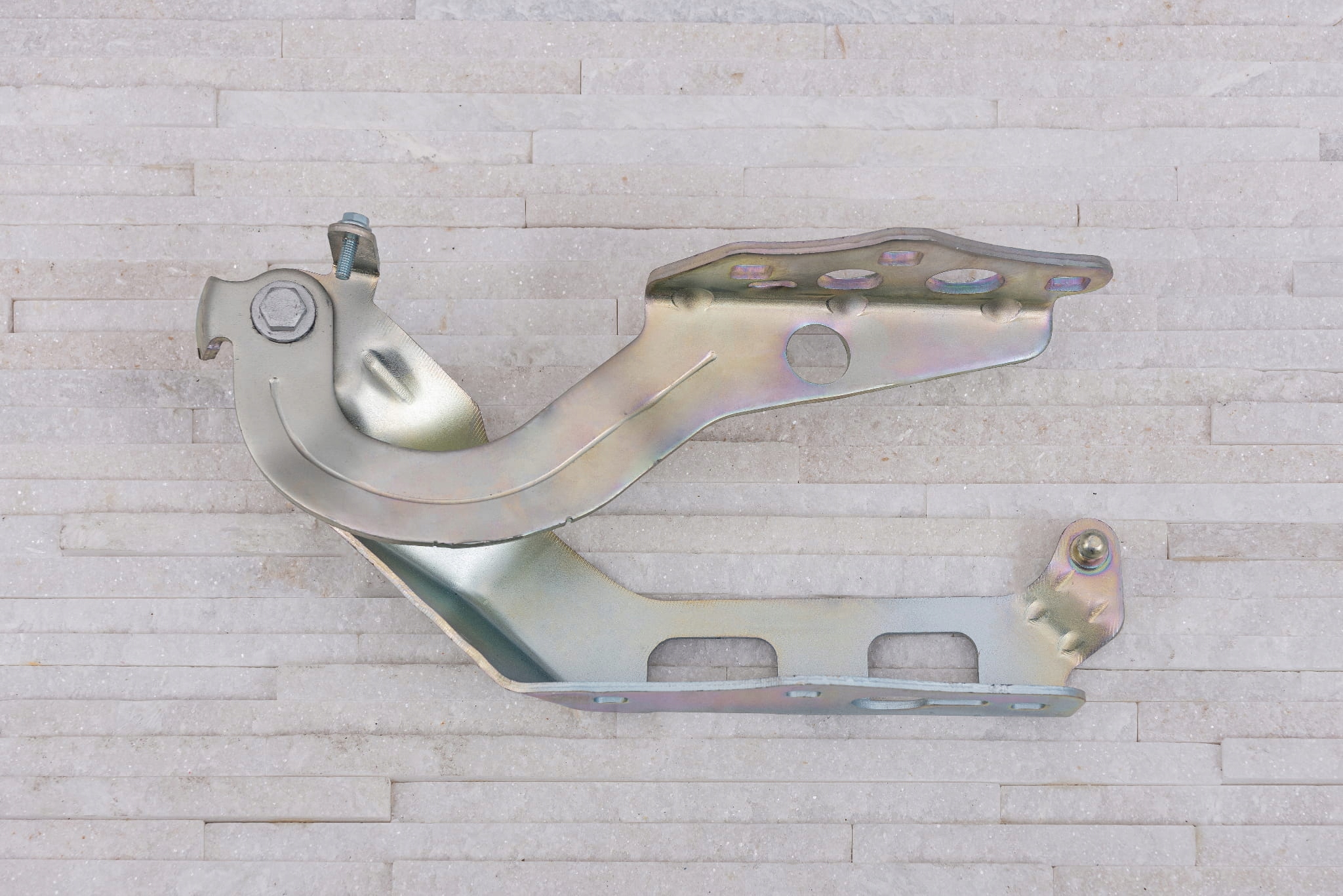 MERCEDES C W205 ZAWIAS POKRYWY MASKI A2058800628 Producent części Inny