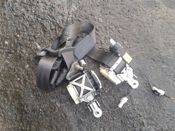 PASY PRZEDNIE RENAULT CLIO III EUROPA 3D