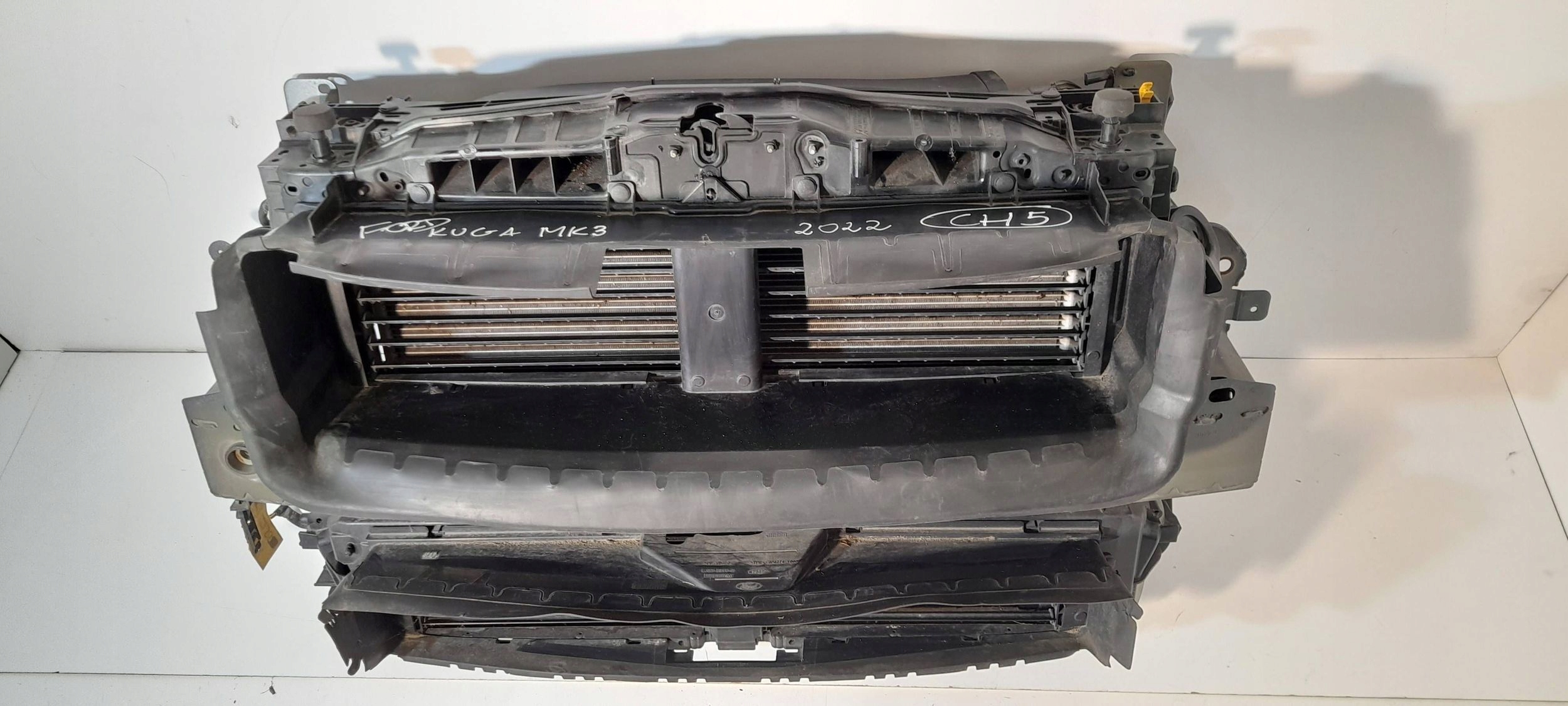Ford Kuga MK3 2,5 H support panel for radiators radiator fan LX6BA16E146A2 (CH5)