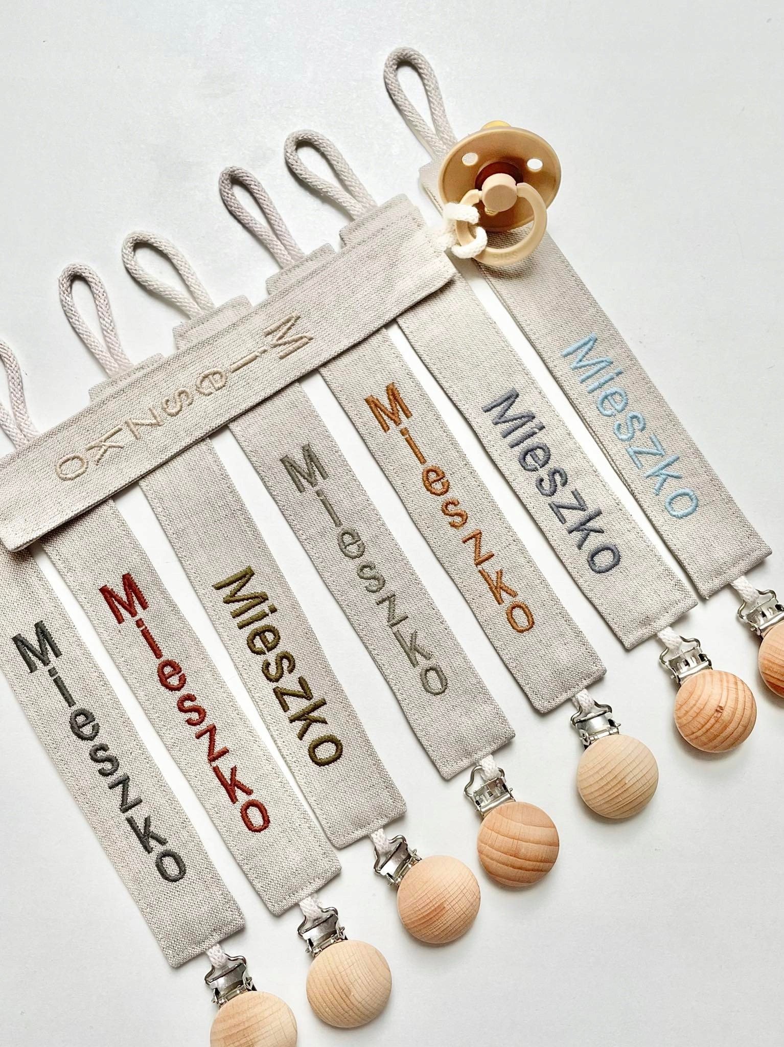 lniana ZAWIESZKA DO SMOCZKA z imieniem, haftowana Marka inna