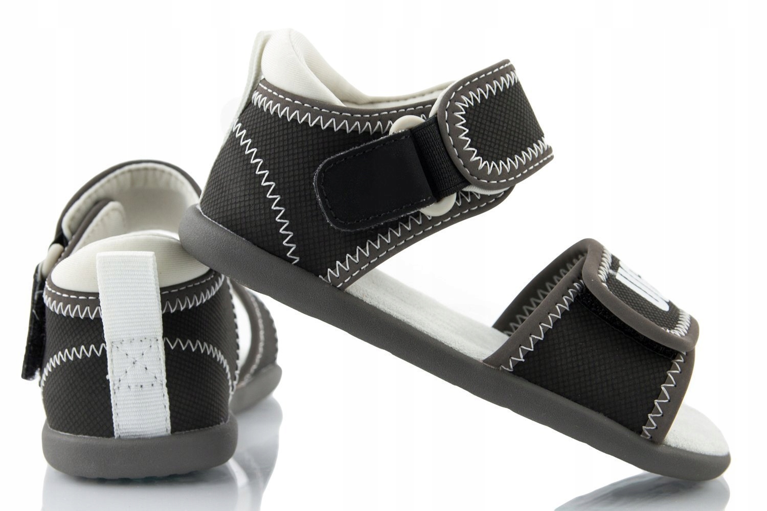 

Sandały Ugg Delta dziecięce na lato na rzepy r. 25