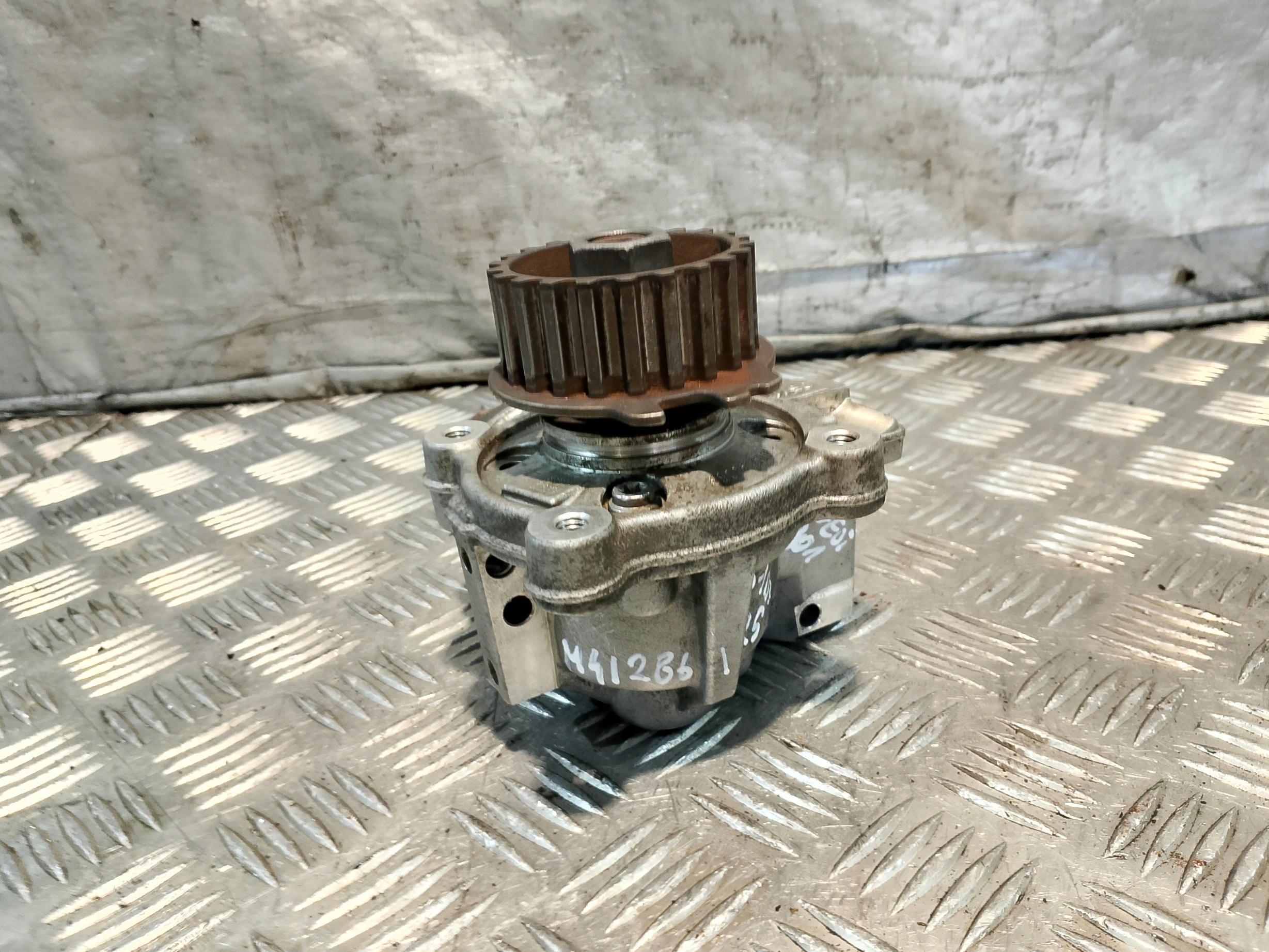 Einspritzpumpe PEUGEOT 301 1.6 HDI BOSCH 0445010739 9811347380