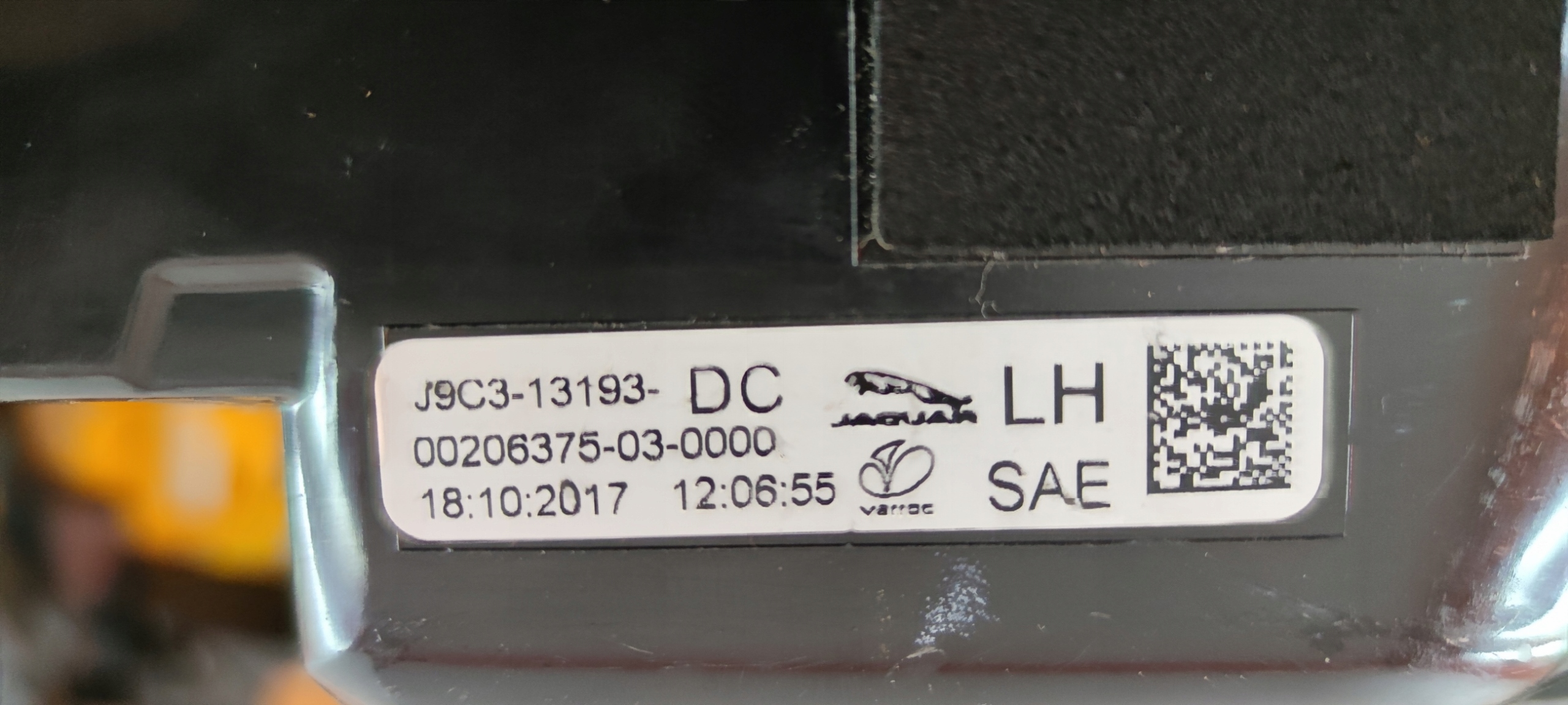 JAGUAR E-PACE left light to the bonnet rear part LEDOWA LH