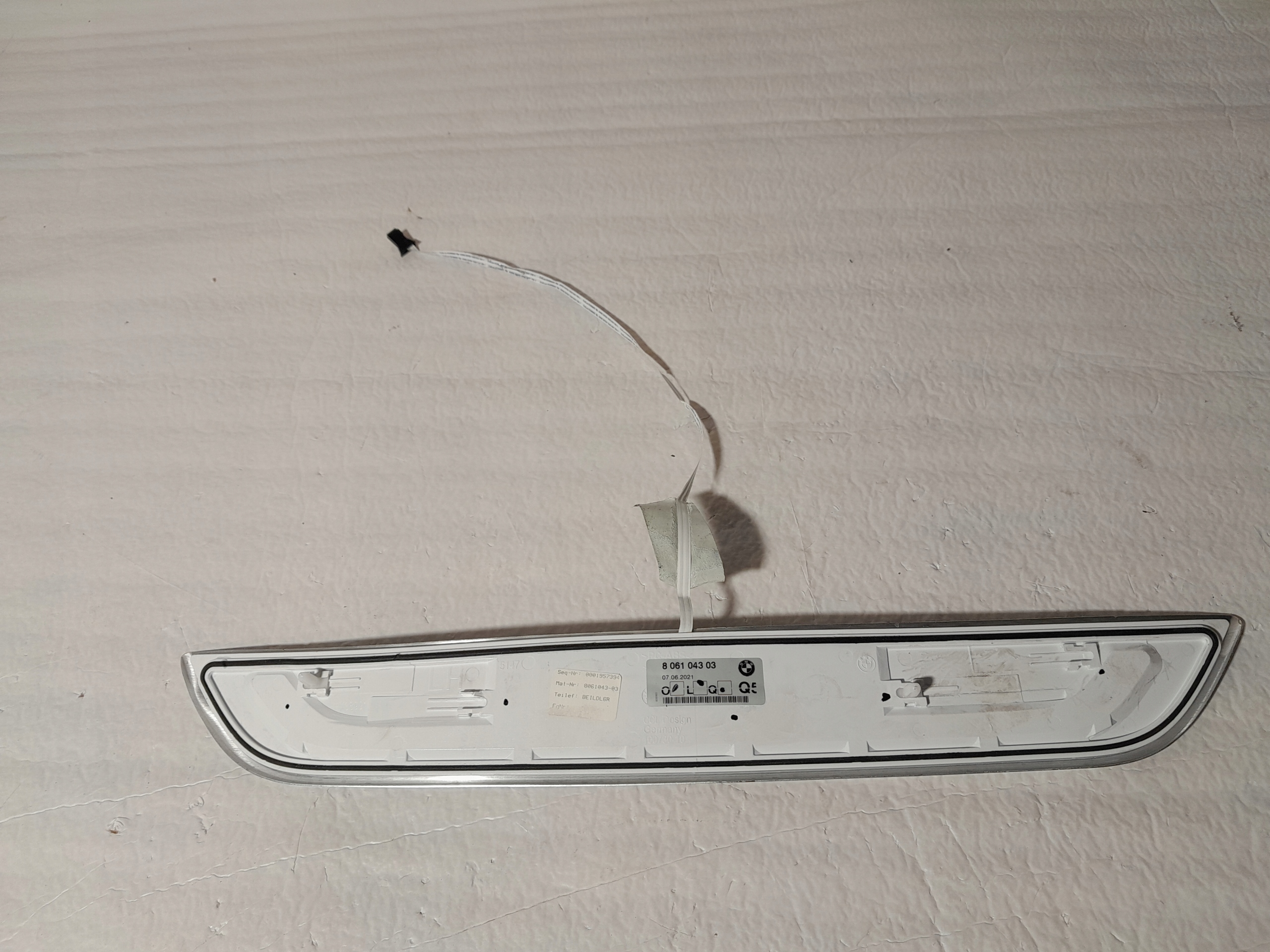 BMW 7 G11 LCI moulding threshold LED m-packet 8061043