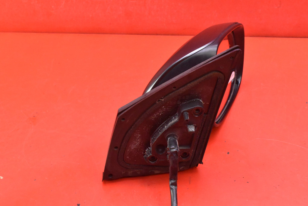 mirror right 1G3 022310 EU TOYOTA COROLLA E14 06-10 4 PIN