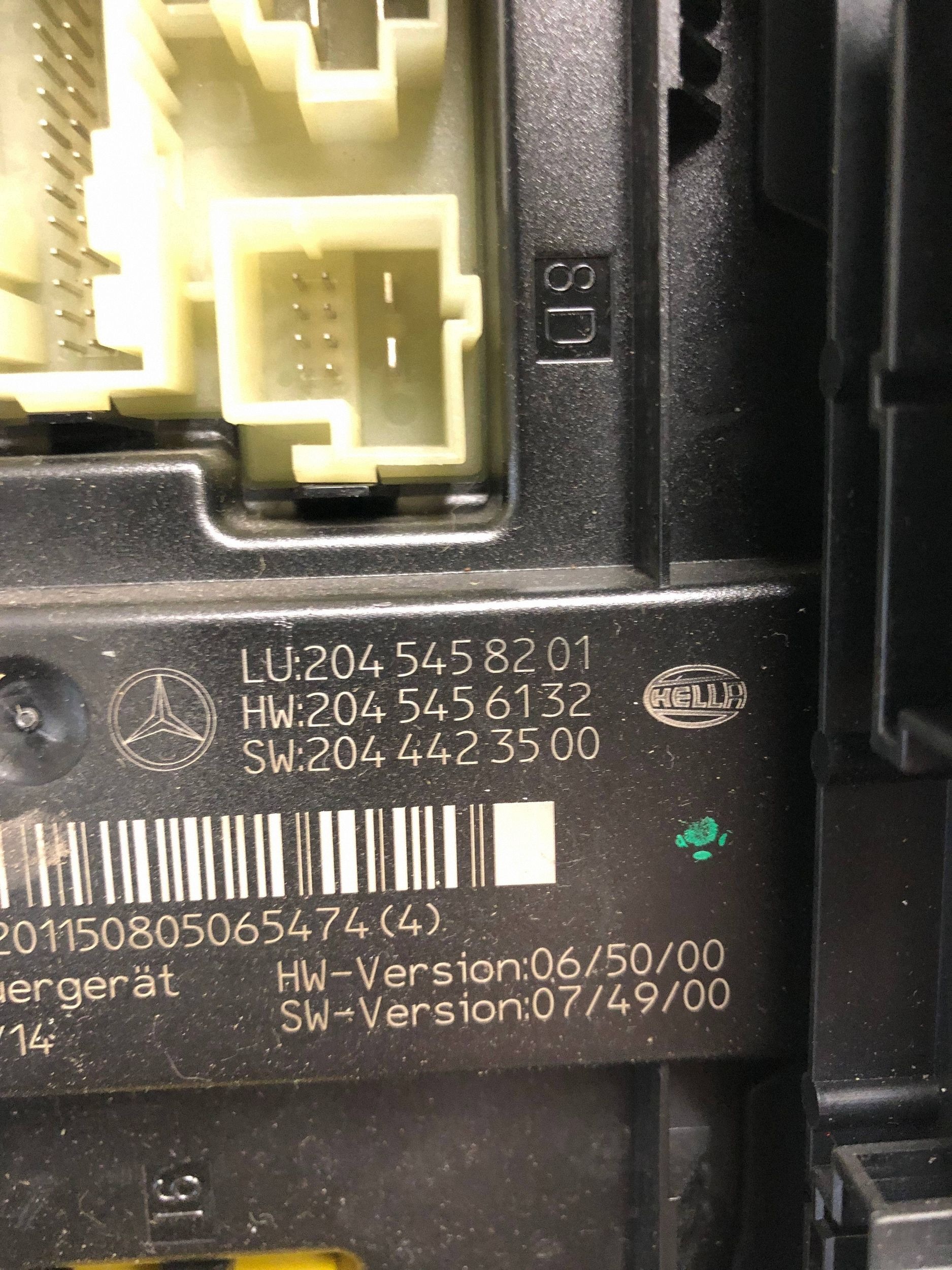 modul bedienteil SAM MERCEDES W204 sedan 2045458201