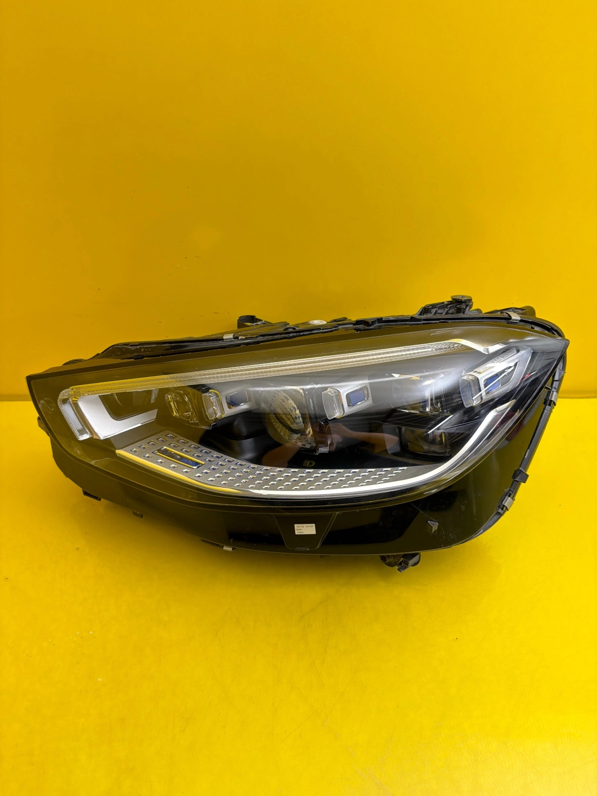 light left MERCEDES s-class W223 DIGITAL LIGHT A2239069103