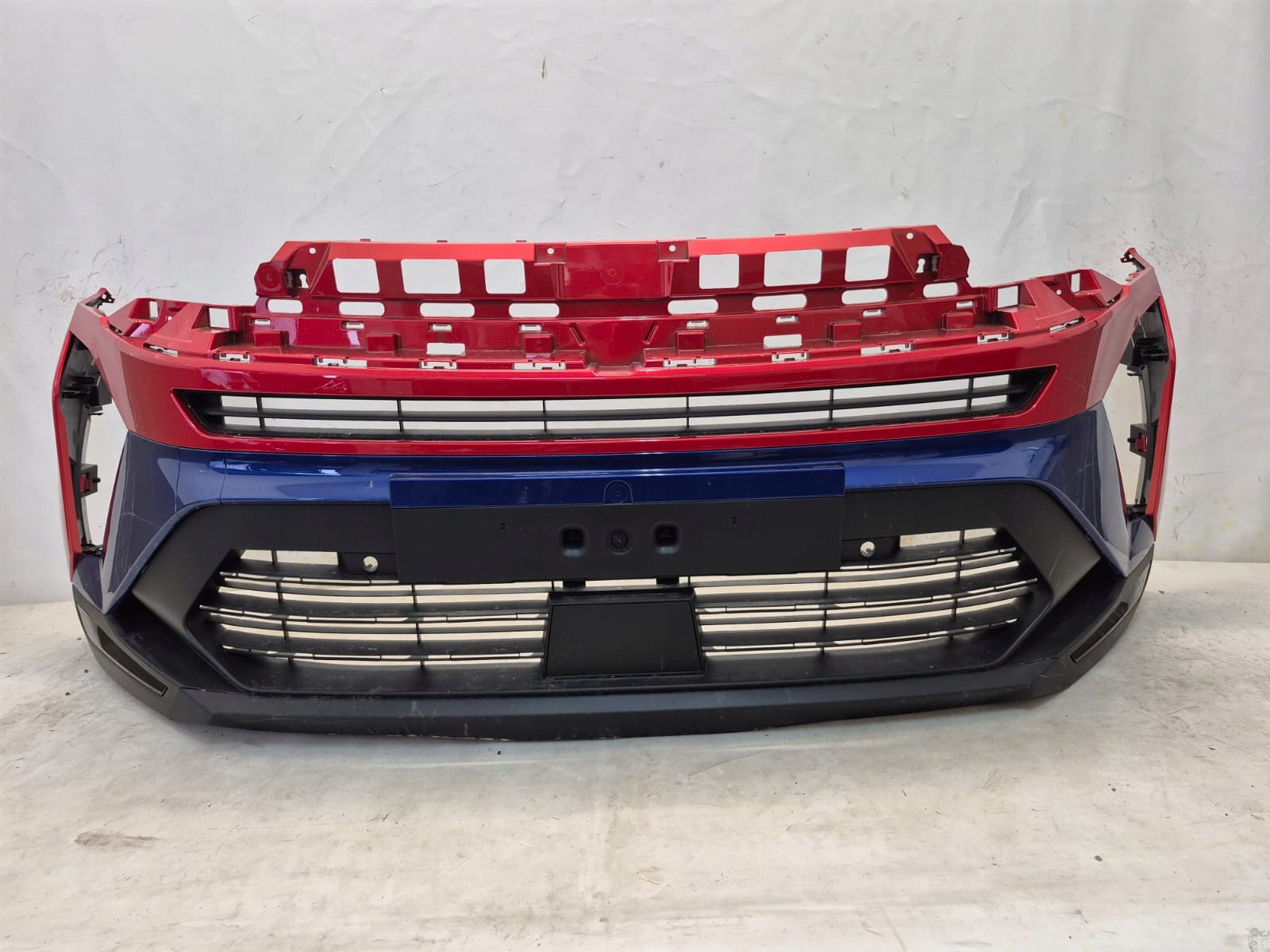 RENAULT CAPTUR II 2 LIFT 24- bumper front front PDC