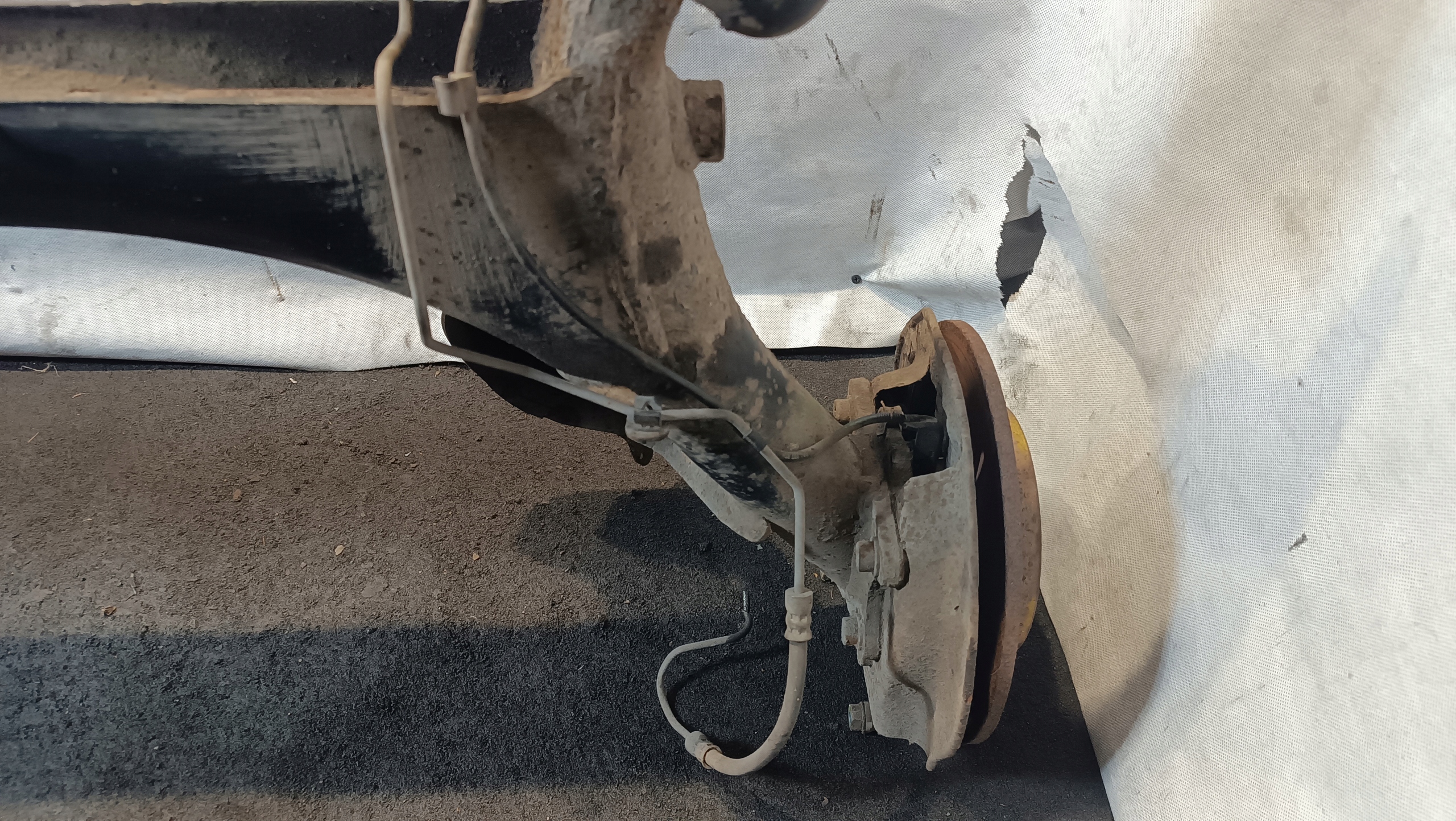 träger hinten Achsträgers CITROEN C4 1.4B 2005r