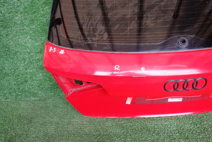 AUDI A3 HB 12- boot doors rear part