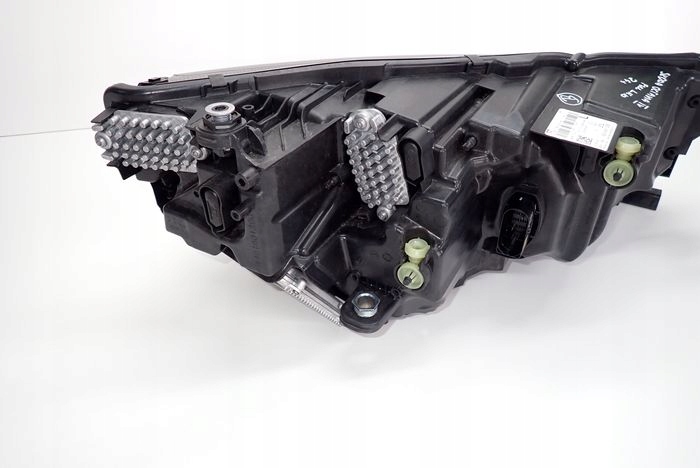 SKODA OCTAVIA IV CRYSTAL LIGHTING LIFT 23- reflektor left light 5E4941035