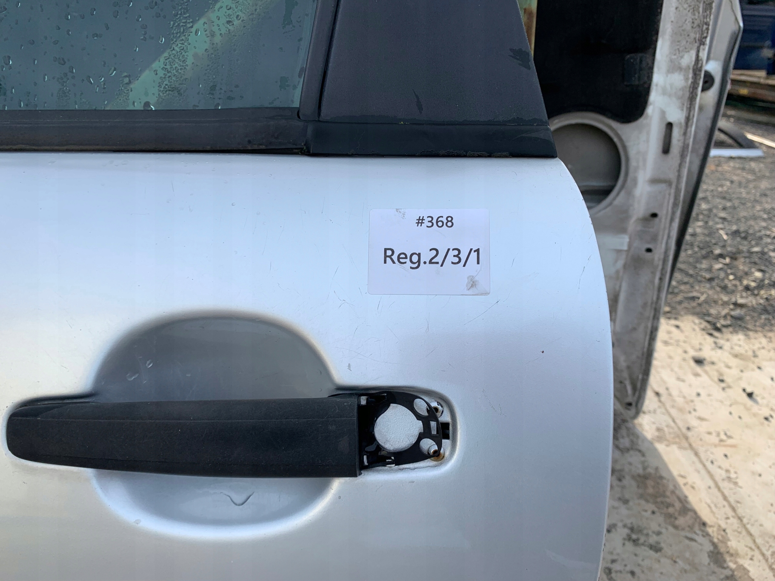 CITROEN C3 und Tür links heck EZRC