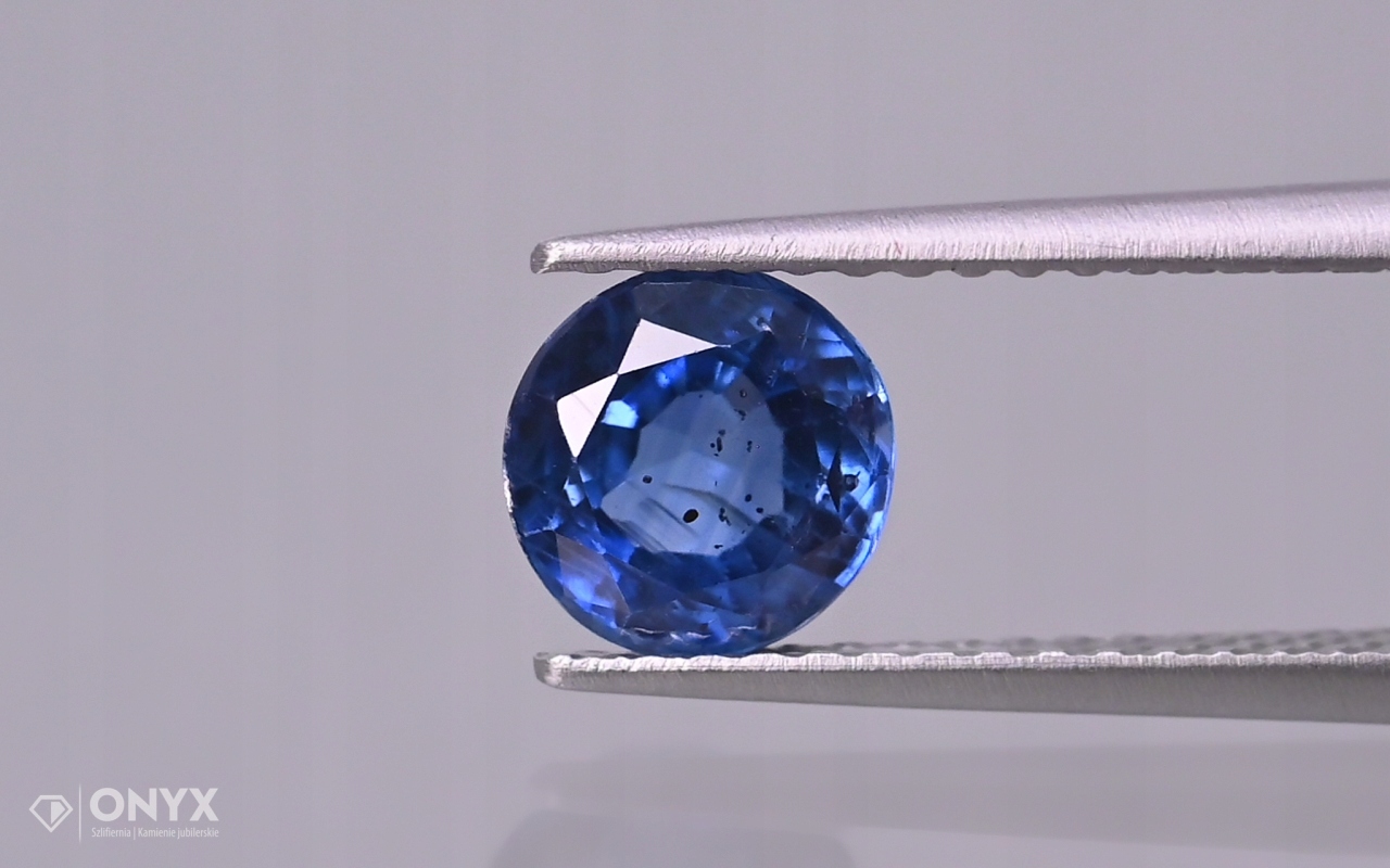 Kyanit fazetovaný kulatý fi 6 mm