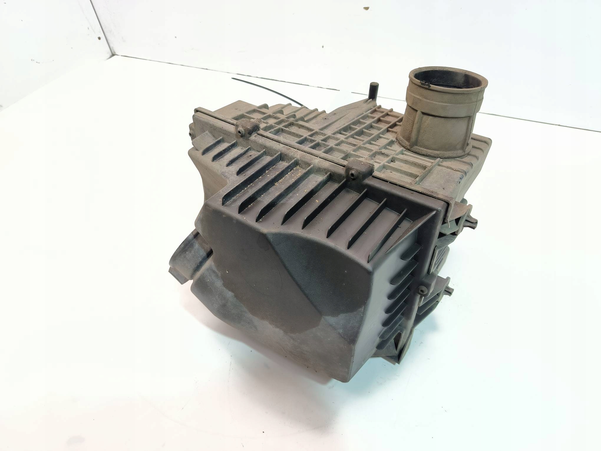 Gehäuse filter luft 8200751534 RENAULT MASTER III