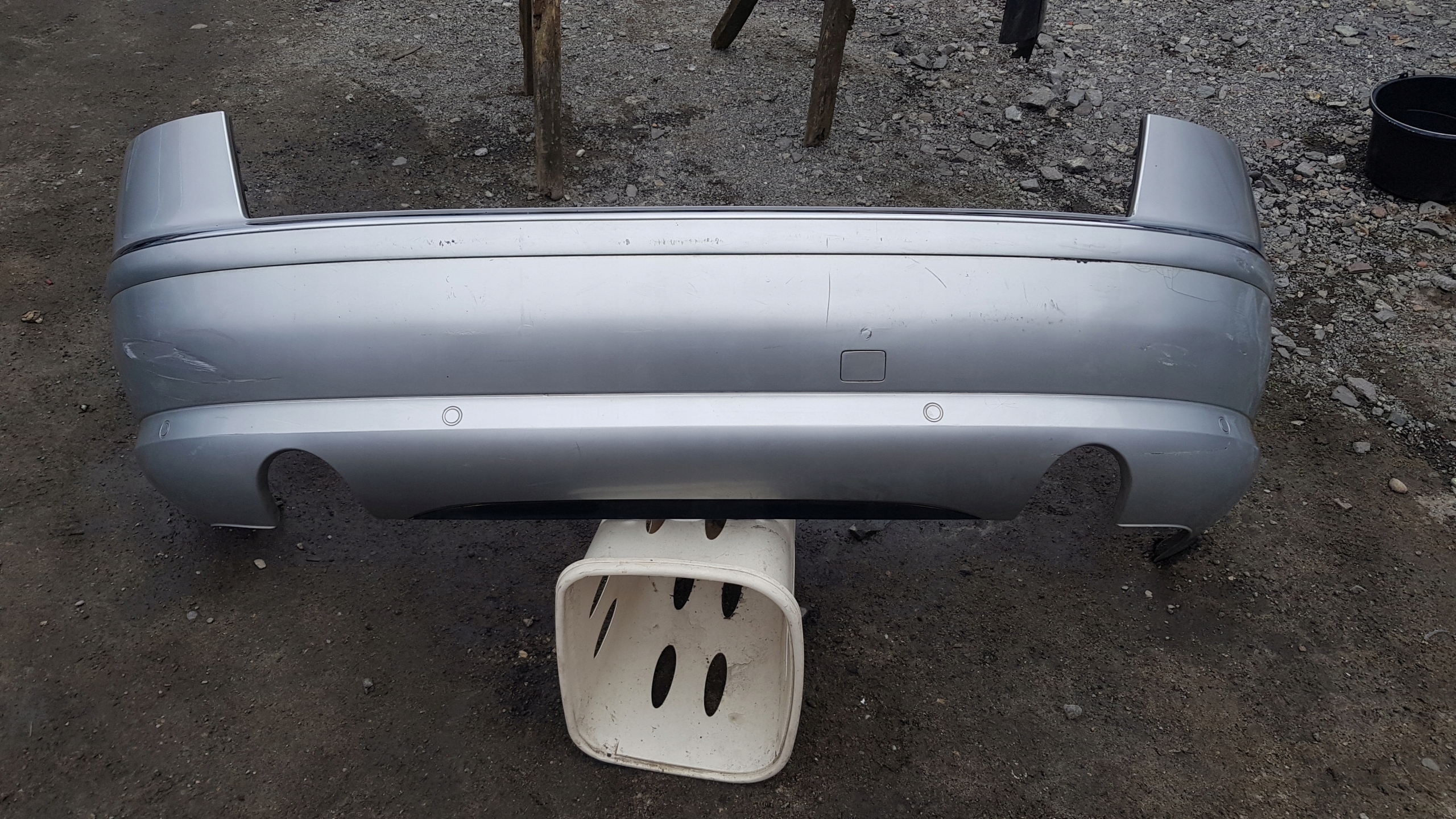AUDI A8 D3 LY7W bumper rear part below PDC
