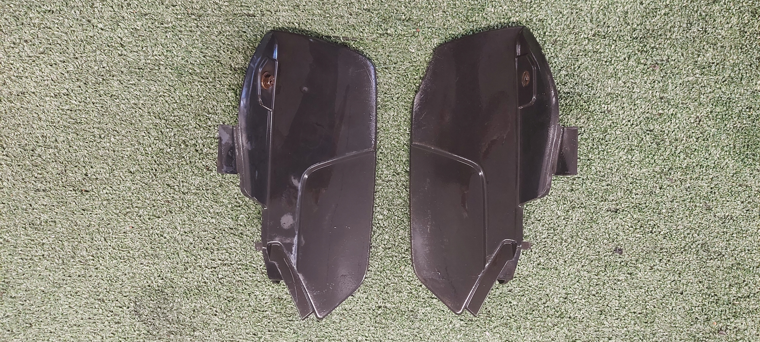 covers below bumper front TOYOTA IQ 53851-74020 53852-74020
