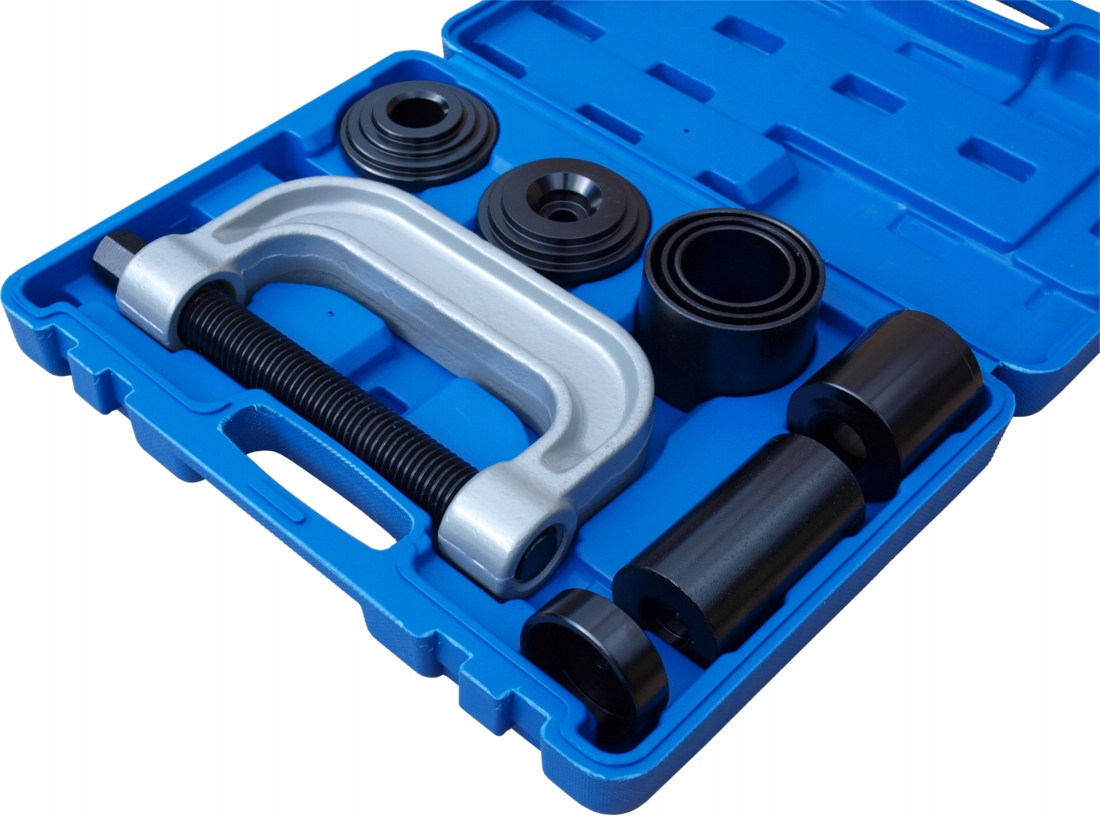 SCIAGACZ SWORZNI TULEJEK NA AUCIE PRASA SRUBOWA Mark Carmax