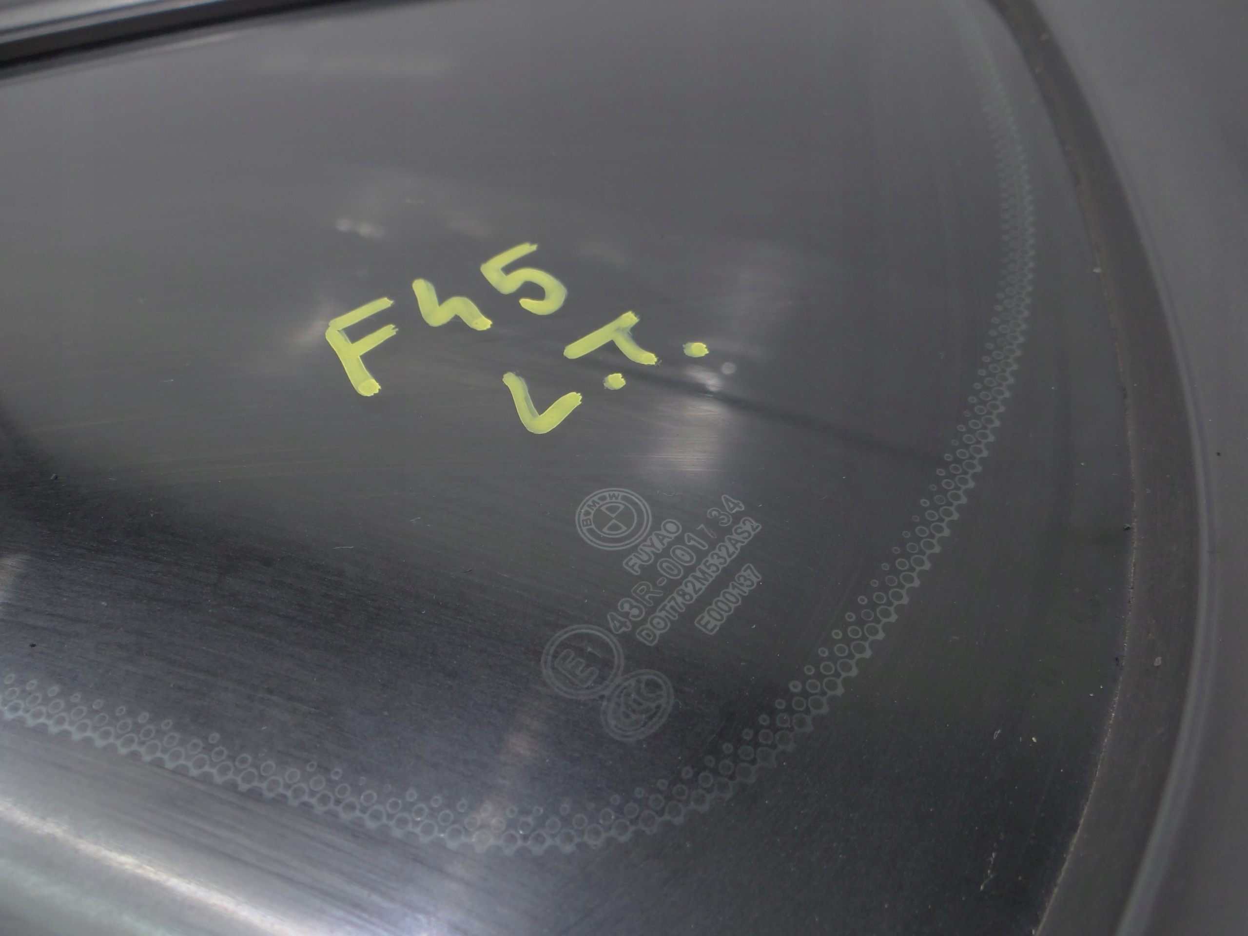window side bodywork left rear part BMW F45 OE