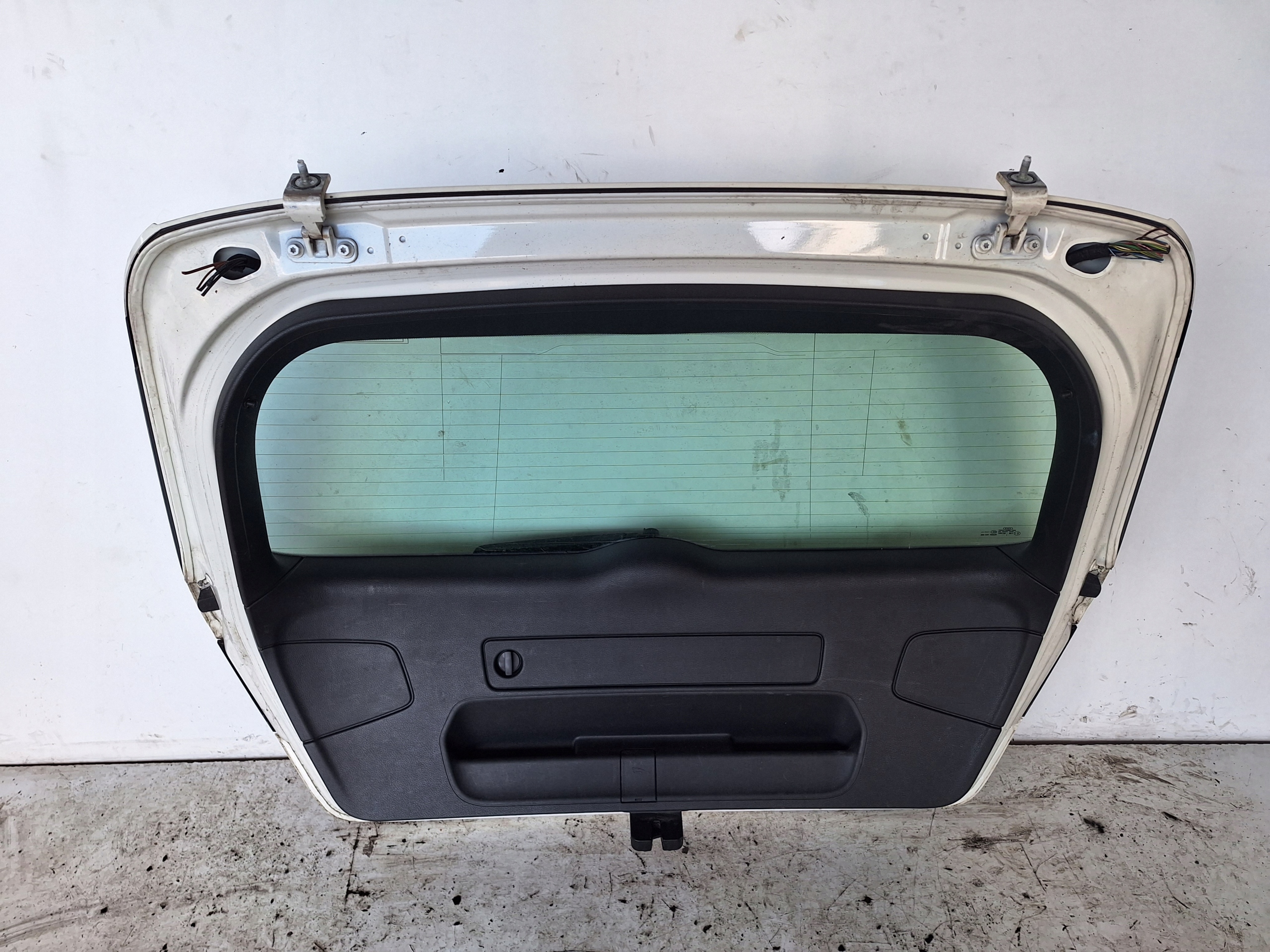 AUDI A3 8V SPORTBACK 13-18 boot door