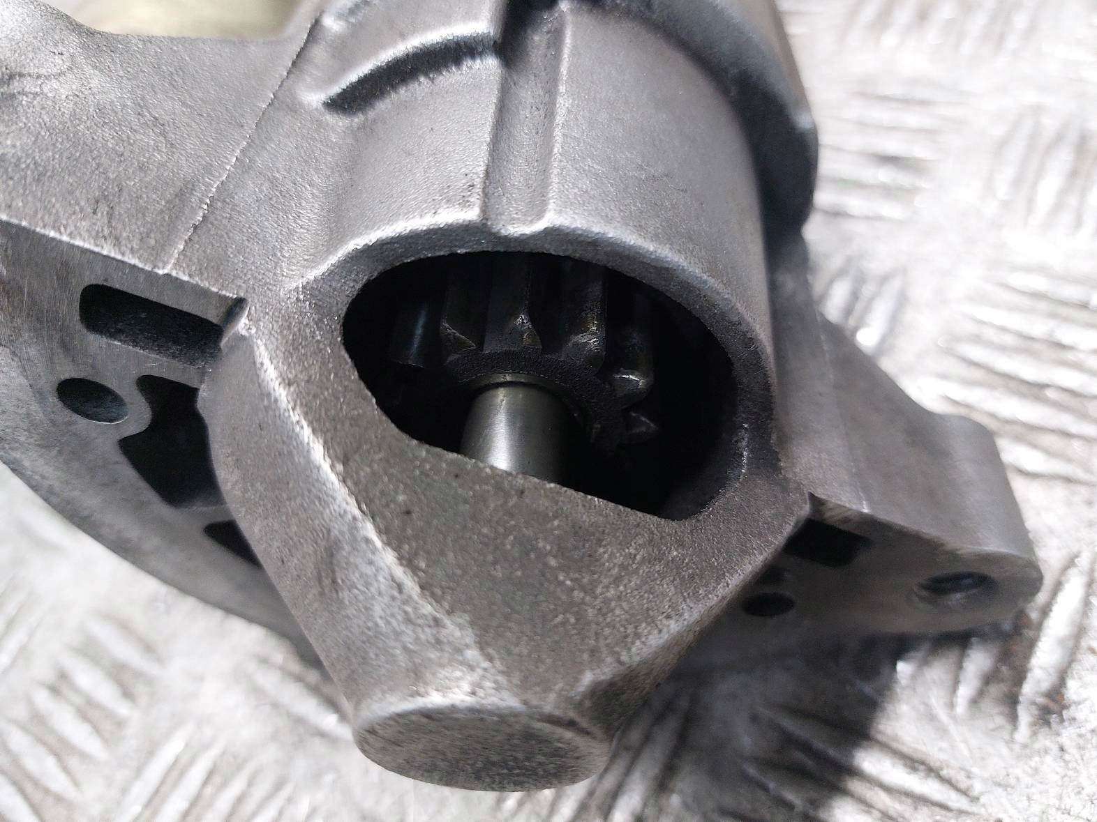 starter CITROEN C5 and 2.0 16V M000T85381