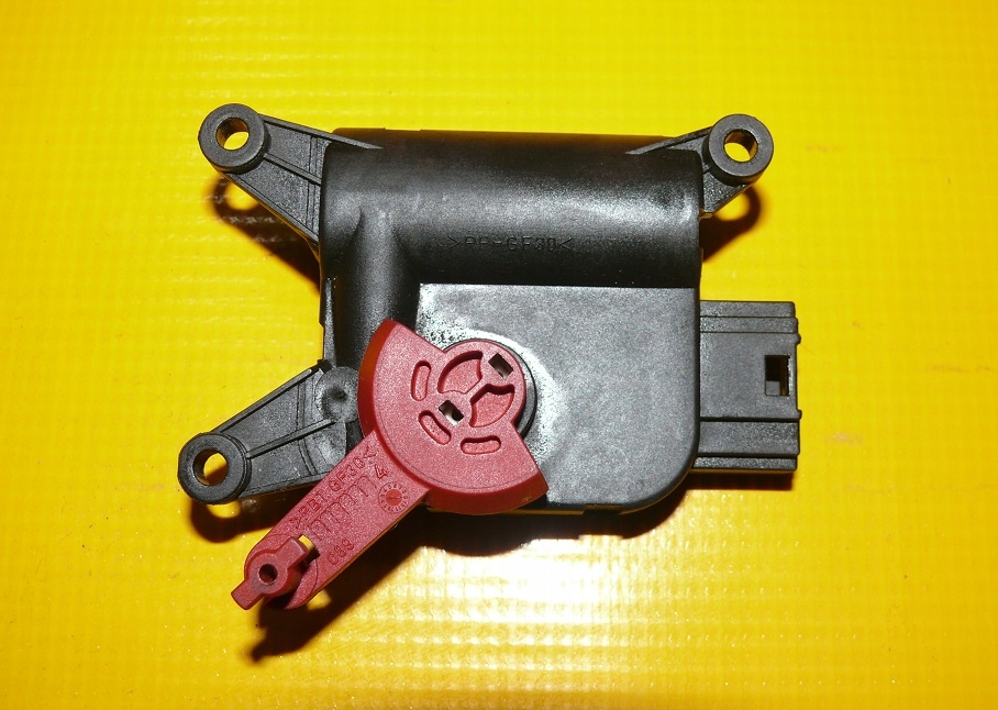 Micro moteur Bouches buses Bloc de chauffage complet AUDI A4 B6 EUROPA 8E1820511