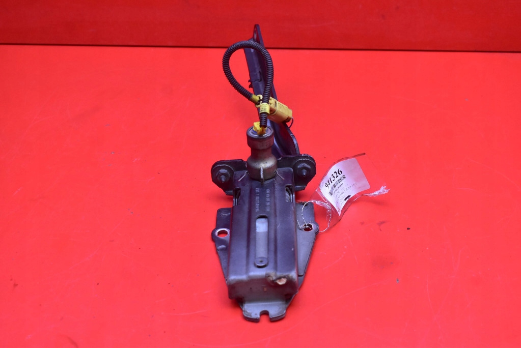 hinge bonnets right PIROTECHNICZNY 9646055780 CITROEN C6 1 and 04-12