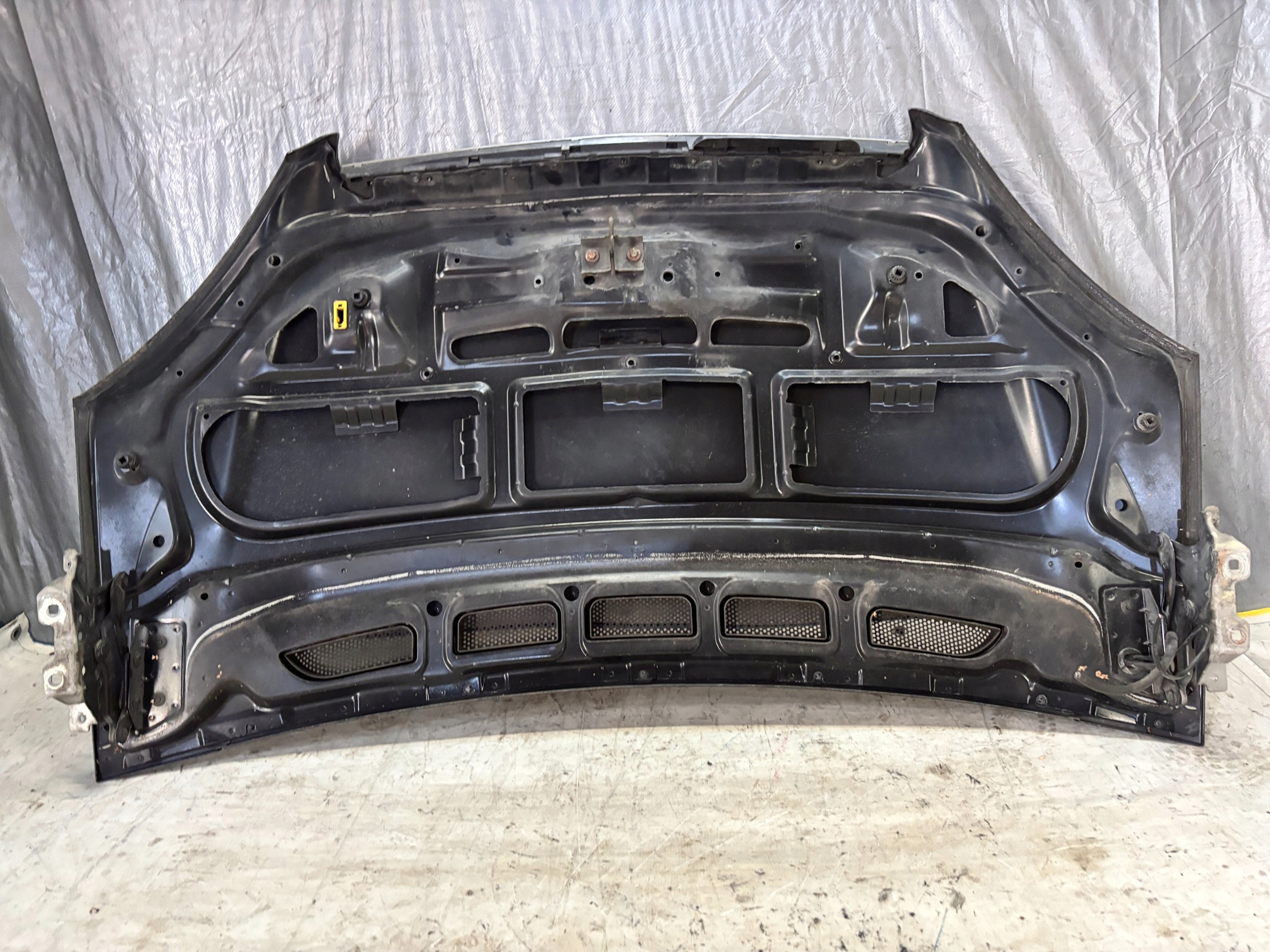 Capot Mercedes W169 k: 696