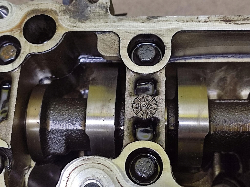 PEUGEOT 206 1.6 16V TESTATA Motore 9636076010