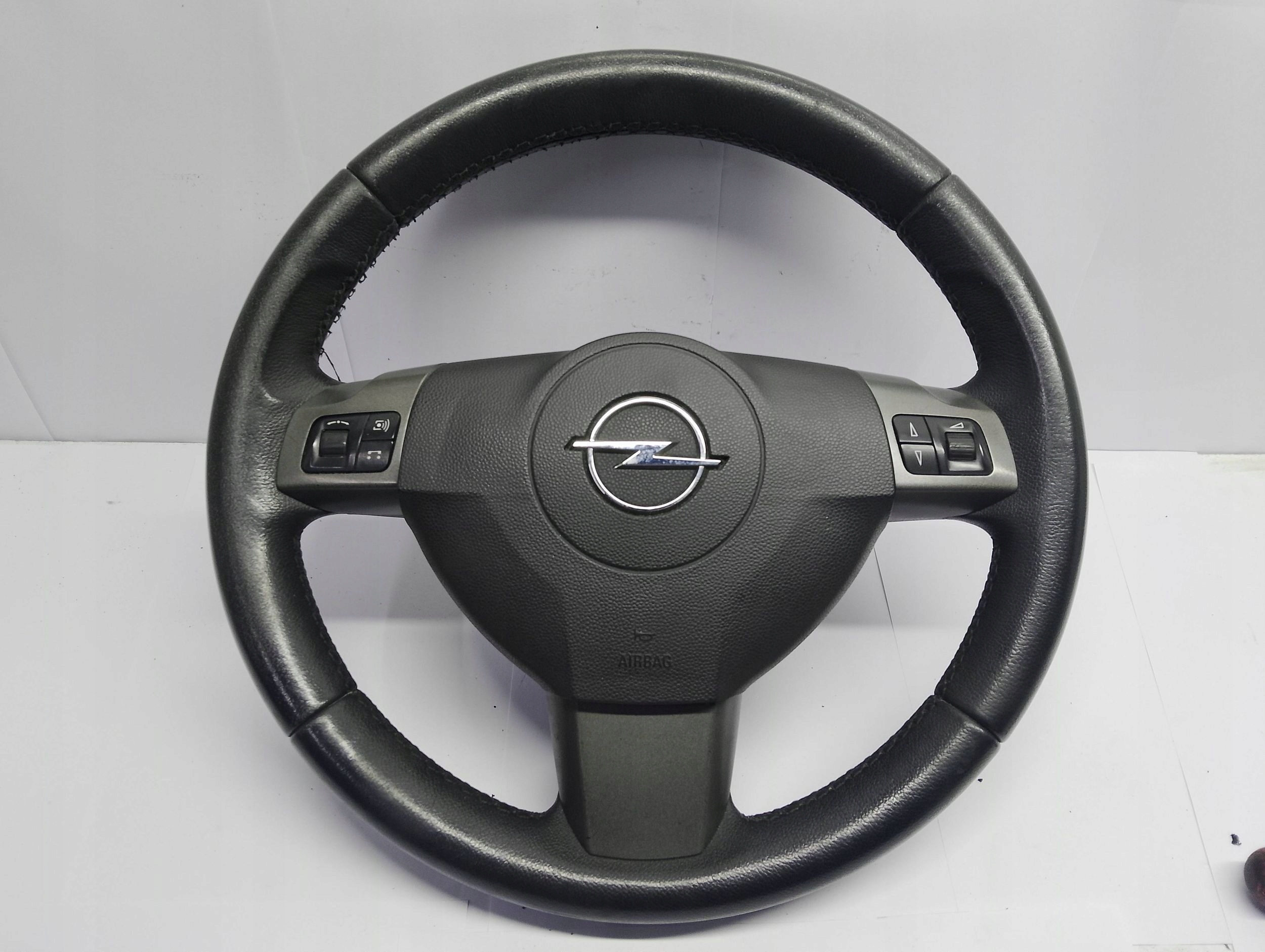 Opel Astra H 2006 Volant