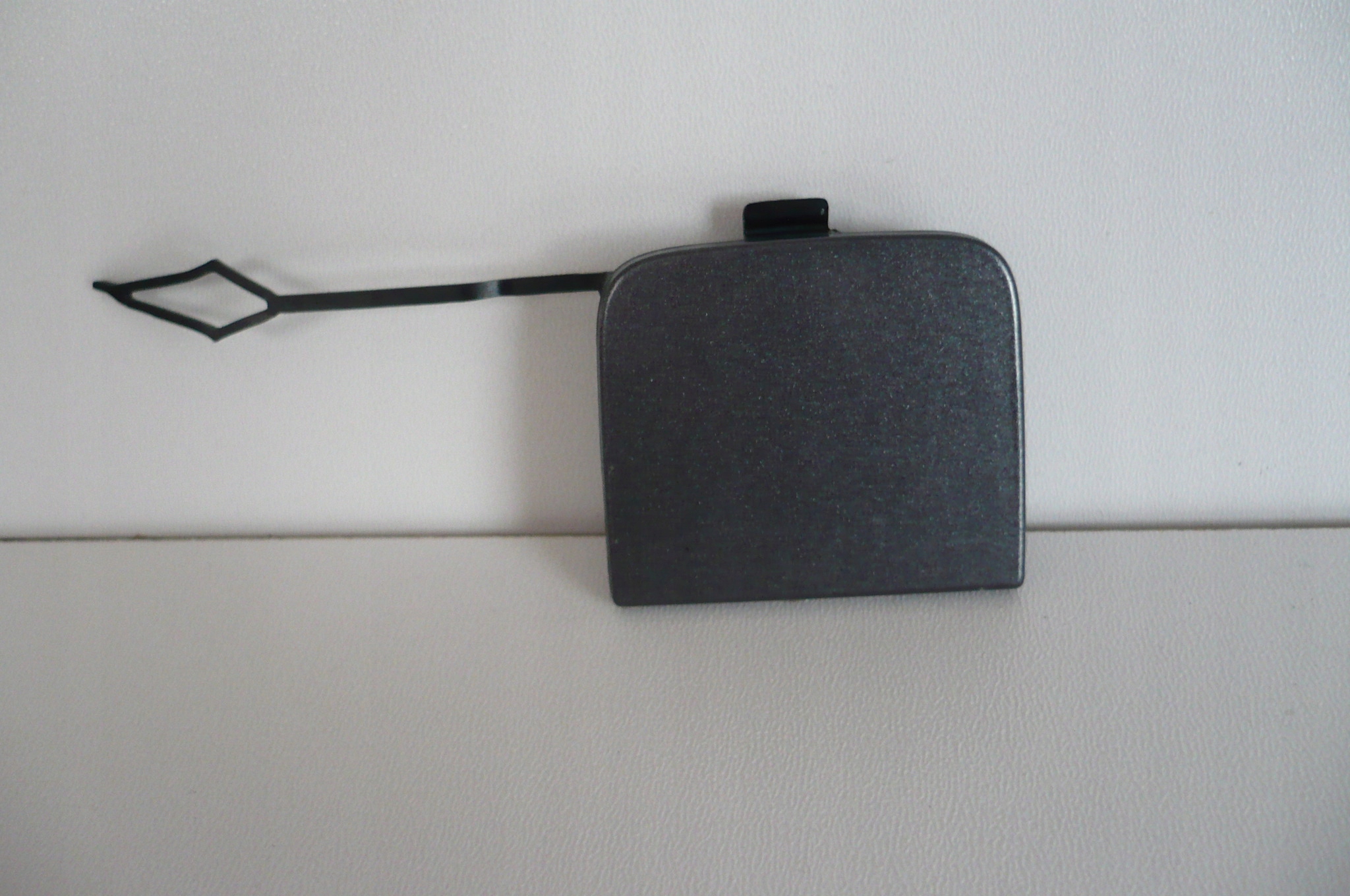VW JETTA VI LIFT 2015-18 towing hook cap bumper front