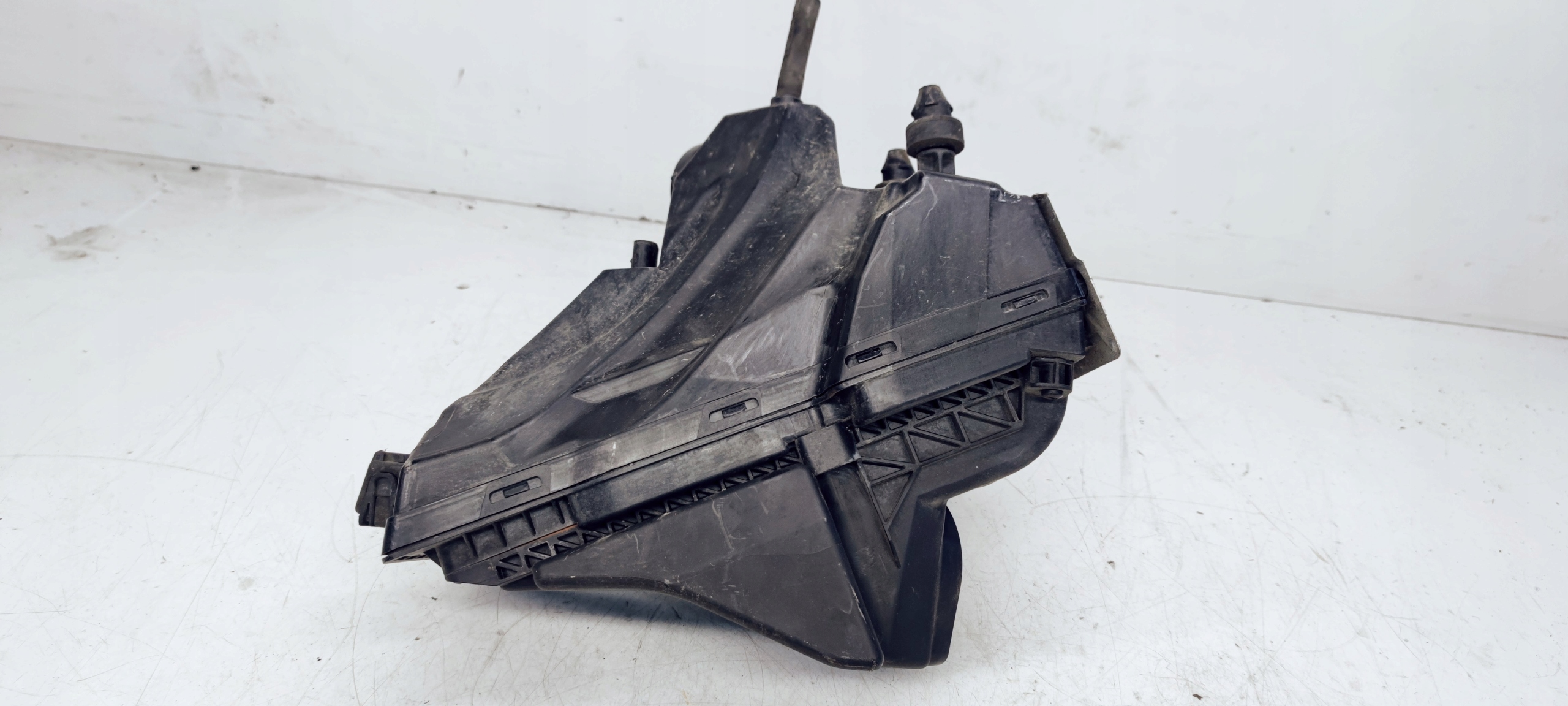 Gehäuse filter luft AUDI A4 B8 A5 8K0133835AD