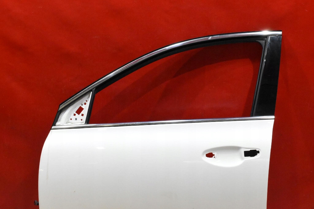 DRZWI LEWE PRZÓD PRZEDNIE BIAŁE KIA SORENTO 3 III LIFT 17-20 Producent części Kia OE